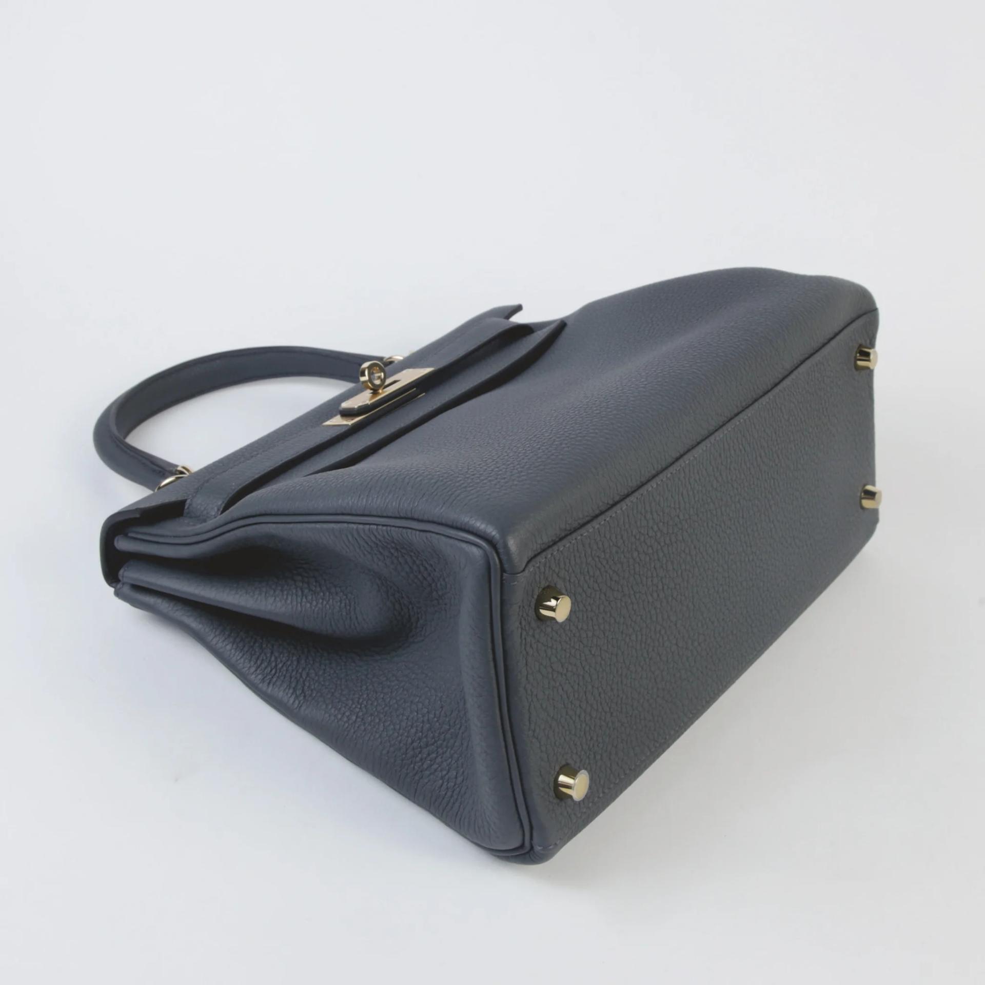 Unused ( Rank NS ) HERMÈS Kelly 28 Gris misty (H0) Togo Permabrass hardware W (2024) - 4