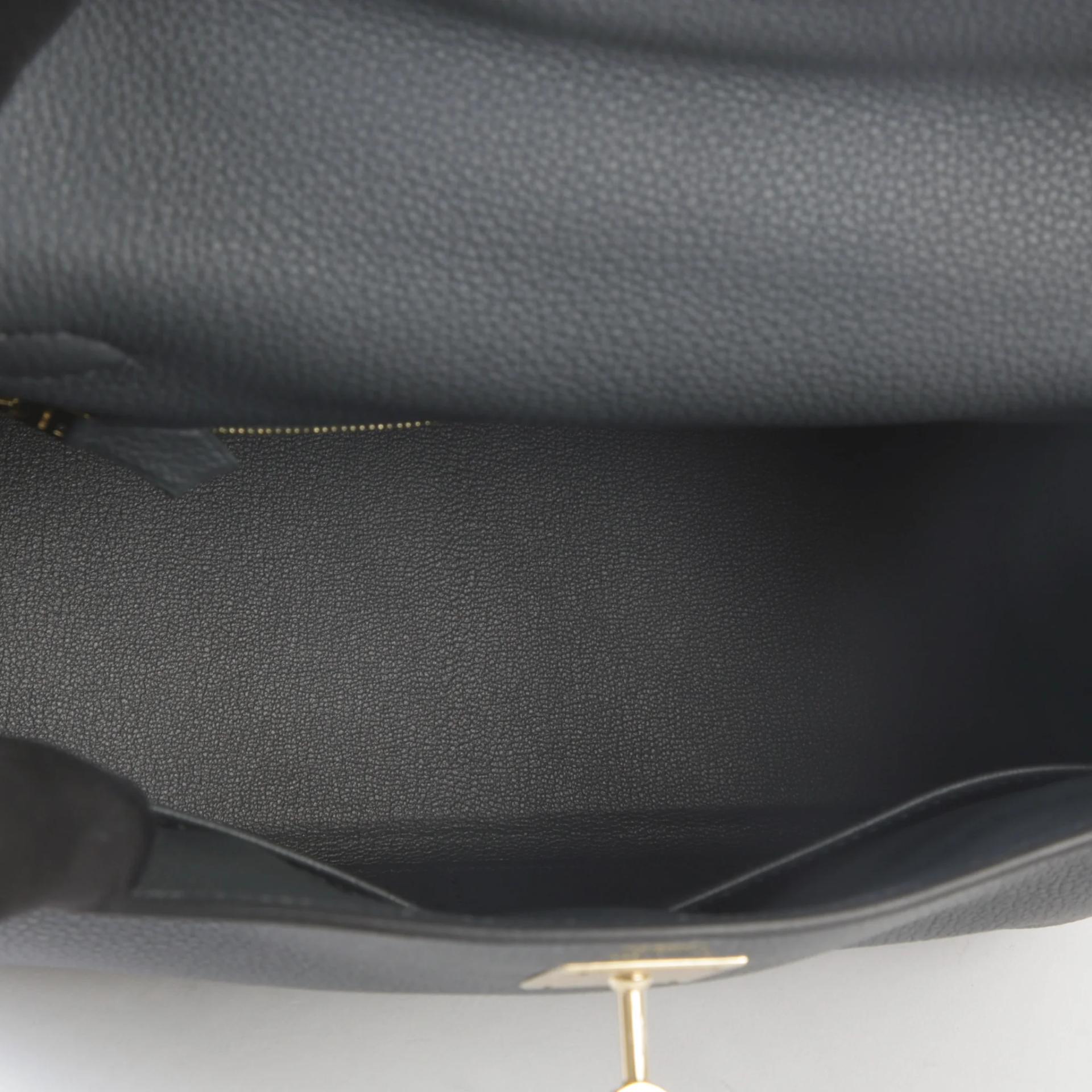 Unused ( Rank NS ) HERMÈS Kelly 28 Gris misty (H0) Togo Permabrass hardware W (2024) - 11