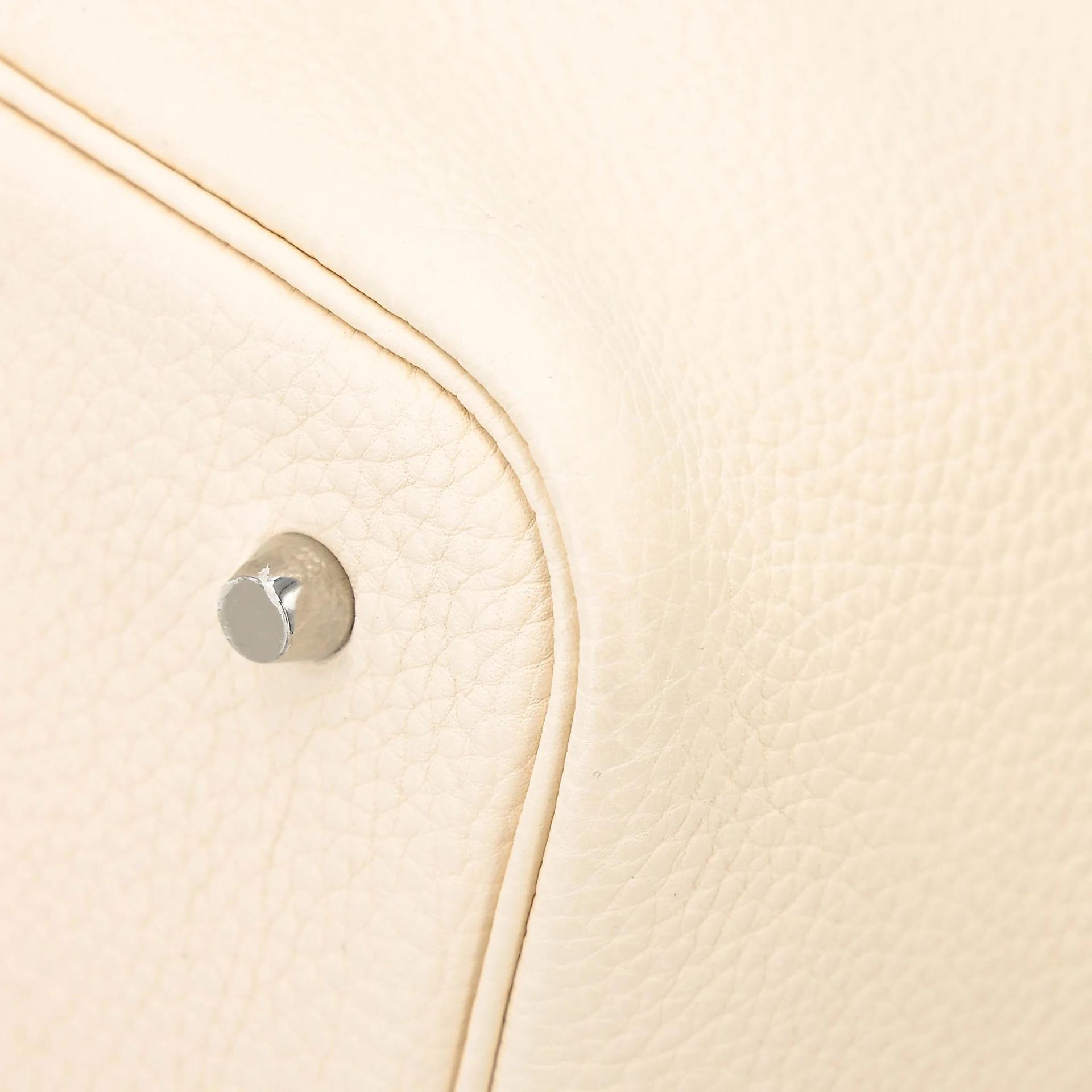 Very Good ( Rank A) HERMÈS Picotin Lock MM Nata (I2) Jaune Poussin (1Z) Clemence Palladium hardware Z (2021) - 8