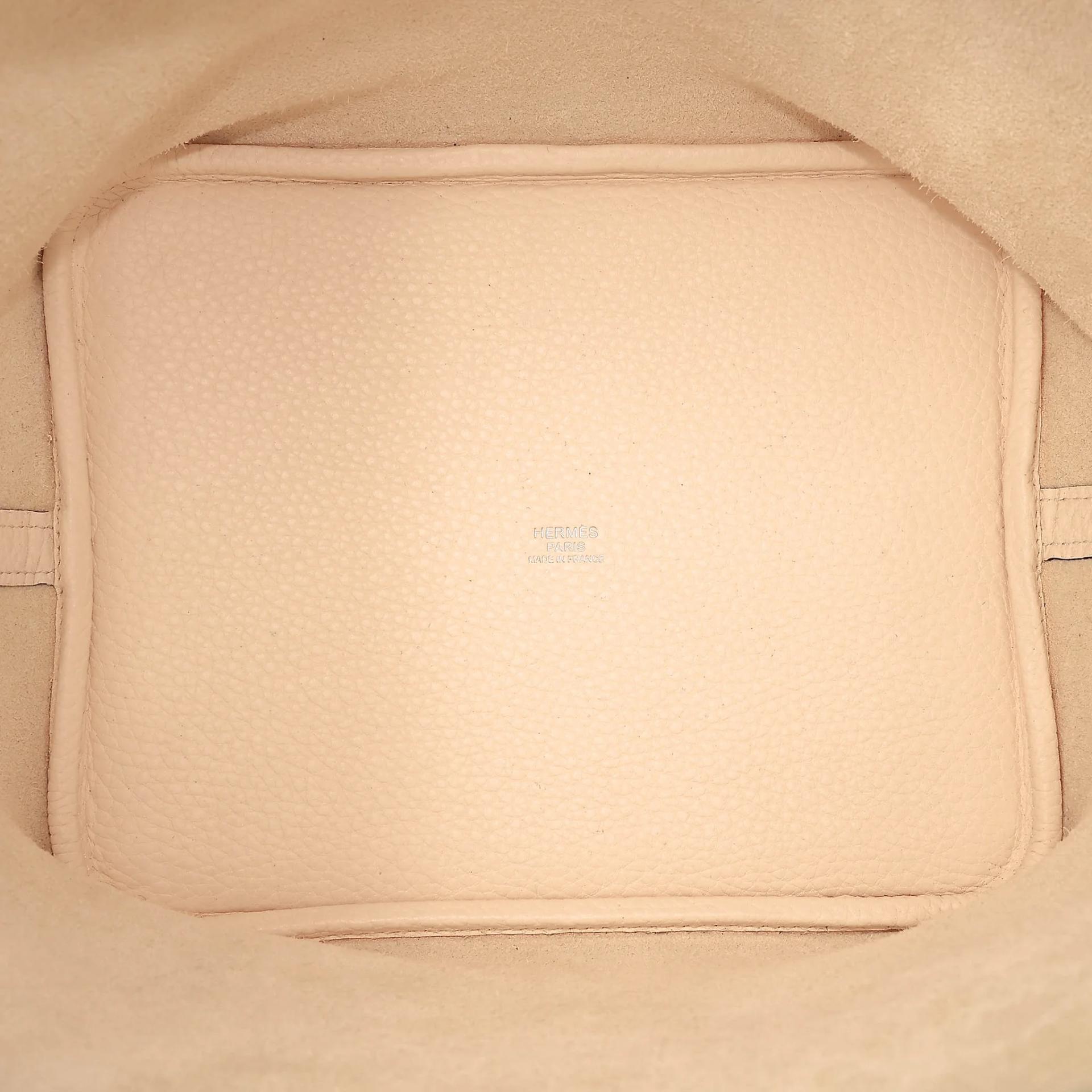 Very Good ( Rank A) HERMÈS Picotin Lock MM Nata (I2) Jaune Poussin (1Z) Clemence Palladium hardware Z (2021) - 20