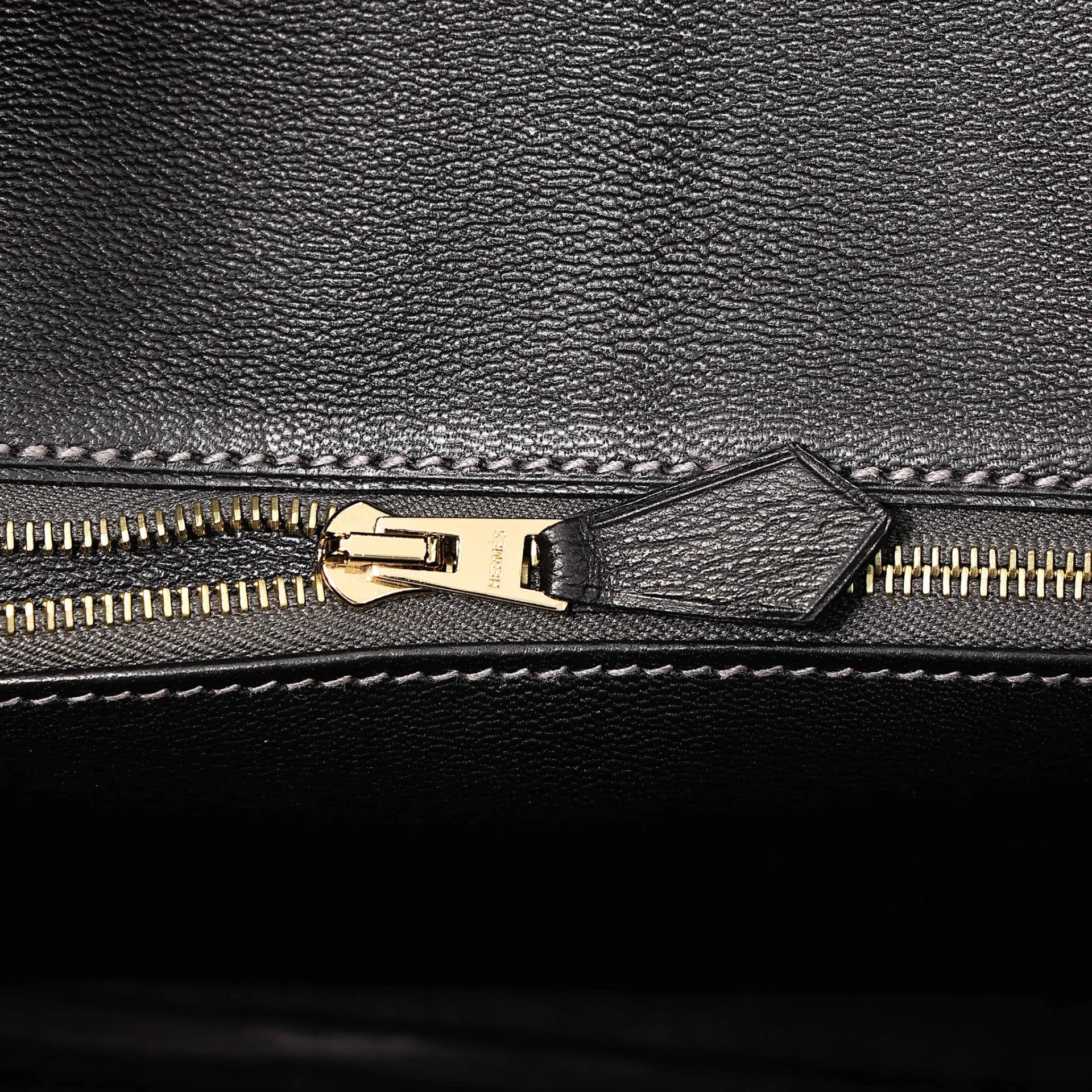 Excellent ( Rank SA ) HERMÈS Birkin 30 Graphite (88) Matte Alligator Gold hardware A (2017) - 23