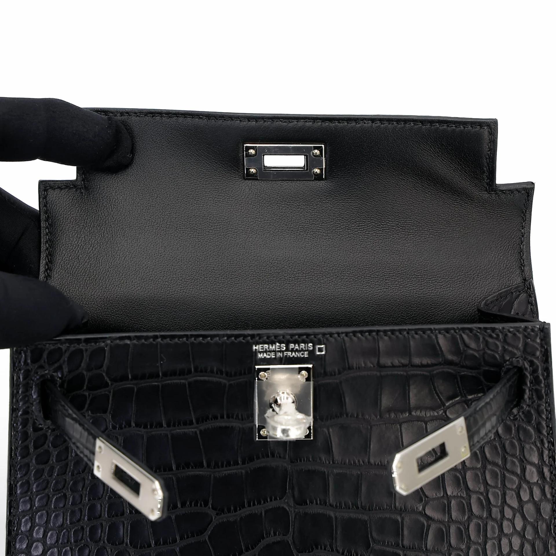 Unused ( Rank NS ) HERMÈS Mini Kelly II Noir (89) Matte Alligator Palladium hardware W (2024) - 12