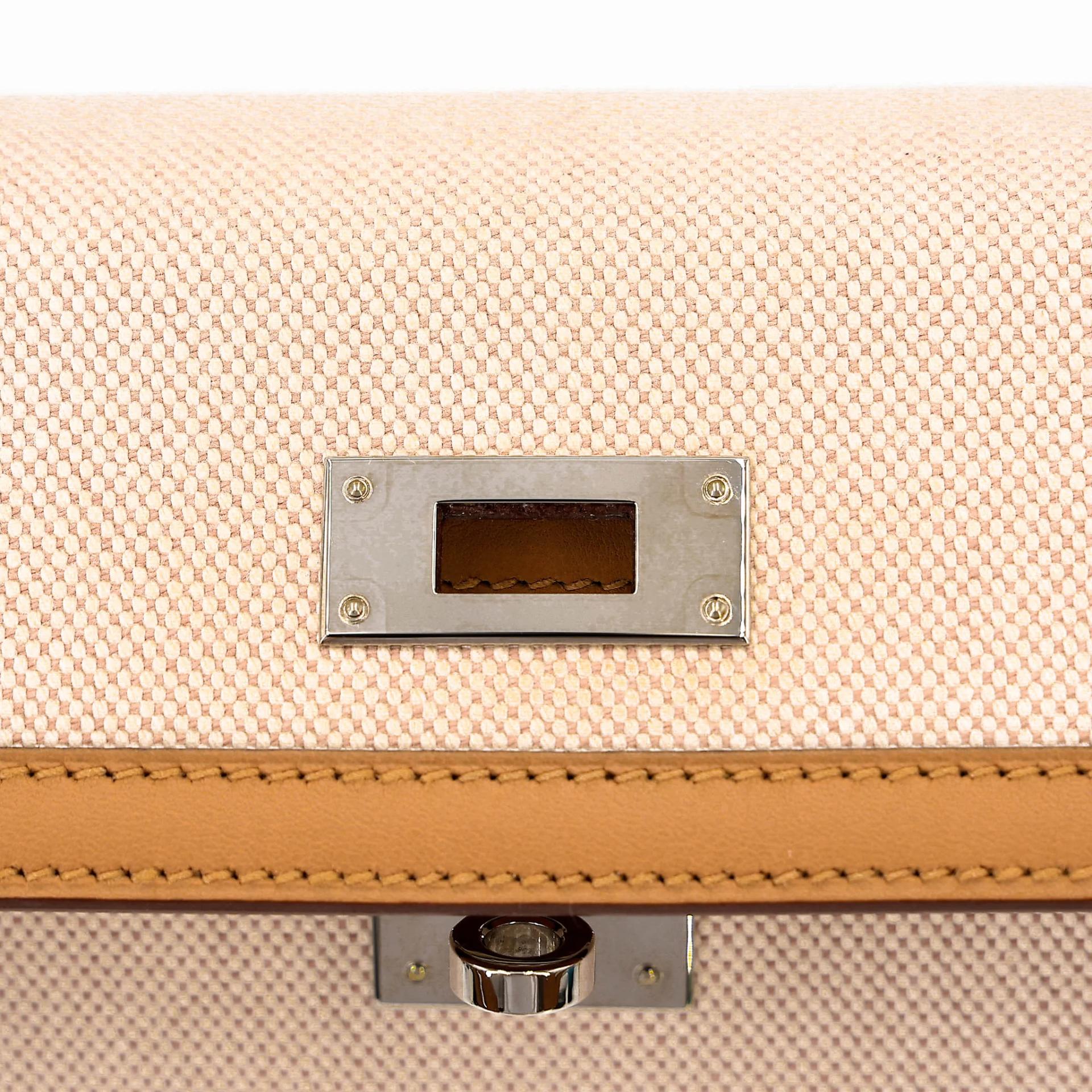 Excellent ( Rank SA ) HERMÈS Kelly 28 Sellier Sesame (2S) Toile H canvas Swift Palladium hardware Z (2021) - 12