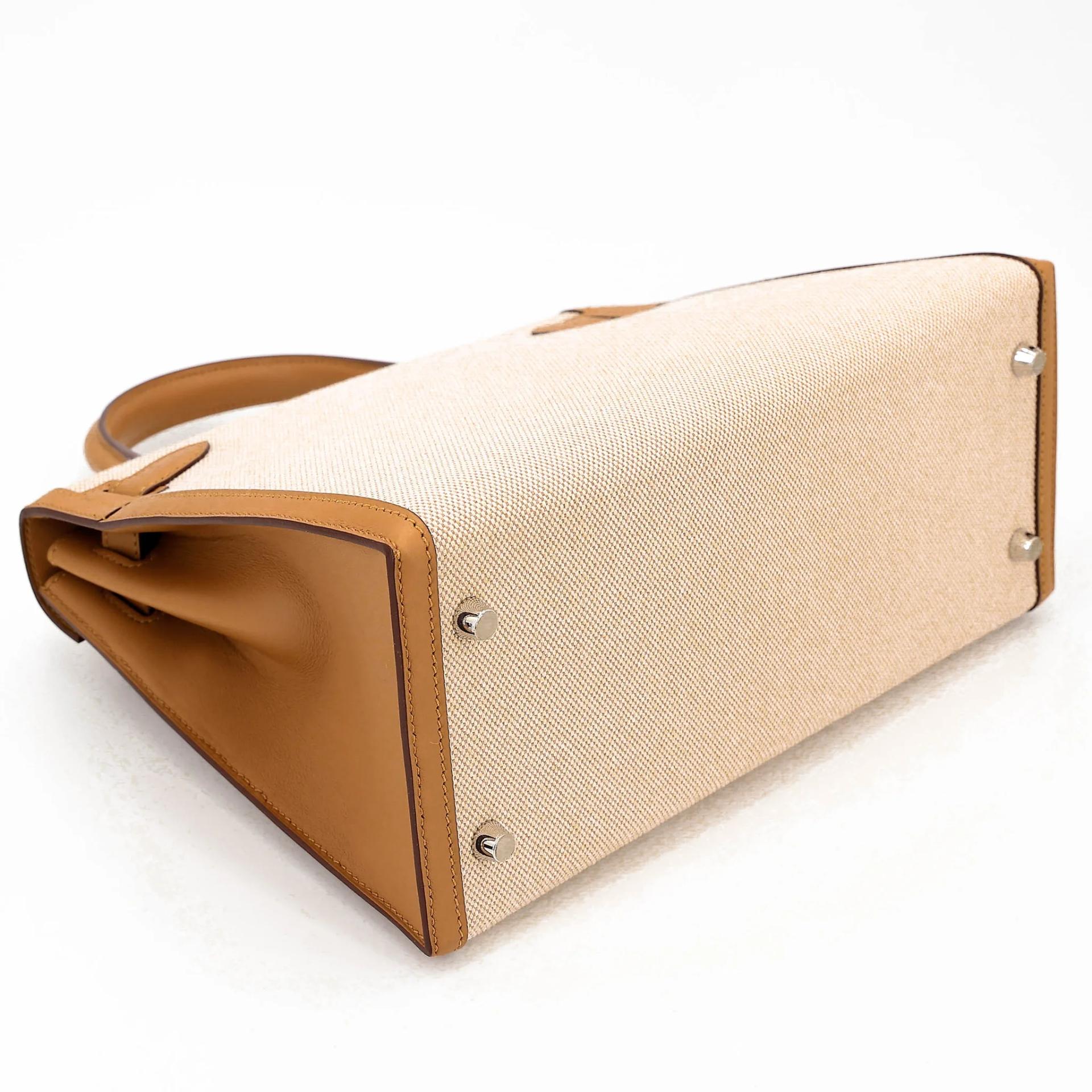 Excellent ( Rank SA ) HERMÈS Kelly 28 Sellier Sesame (2S) Toile H canvas Swift Palladium hardware Z (2021) - 9