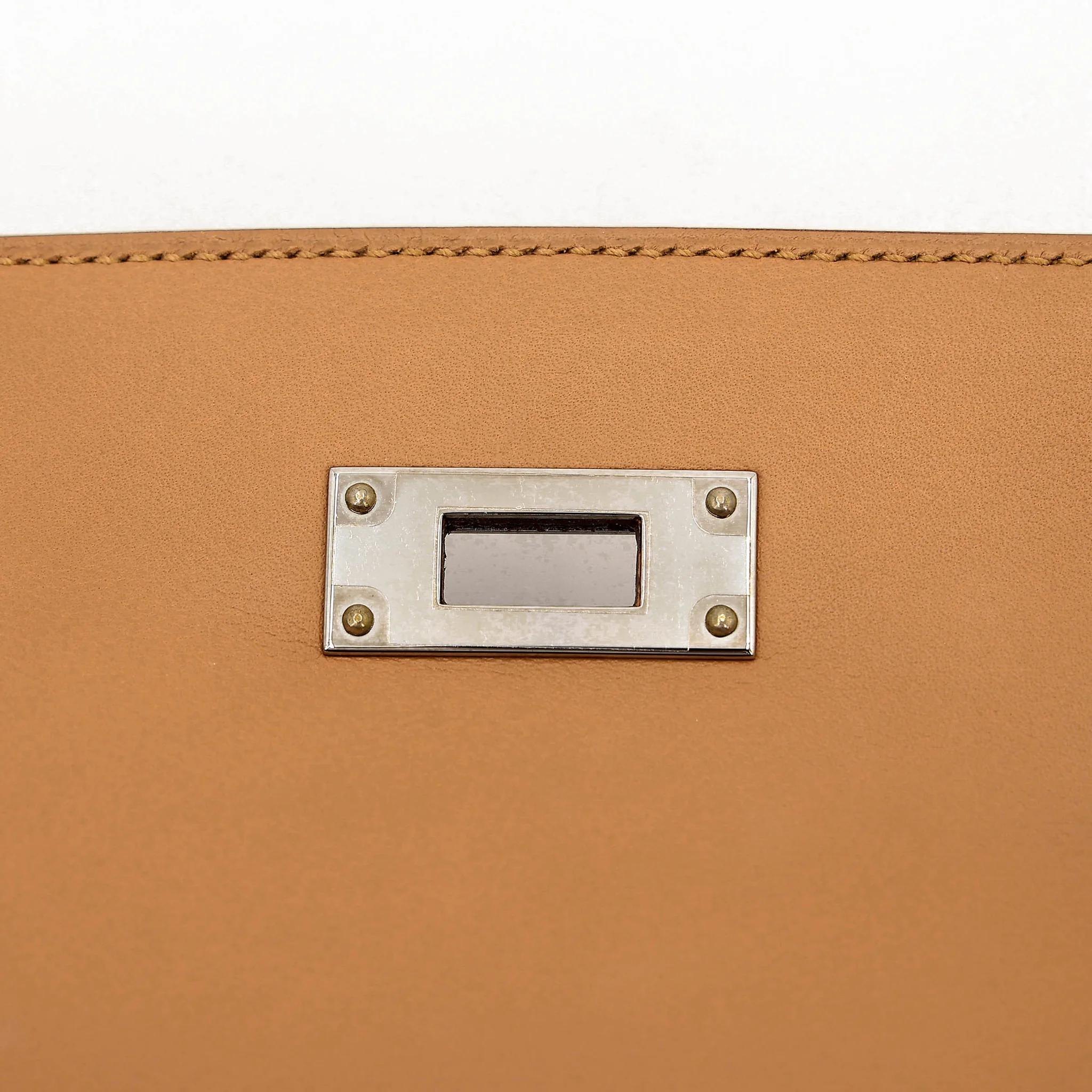 Excellent ( Rank SA ) HERMÈS Kelly 28 Sellier Sesame (2S) Toile H canvas Swift Palladium hardware Z (2021) - 13