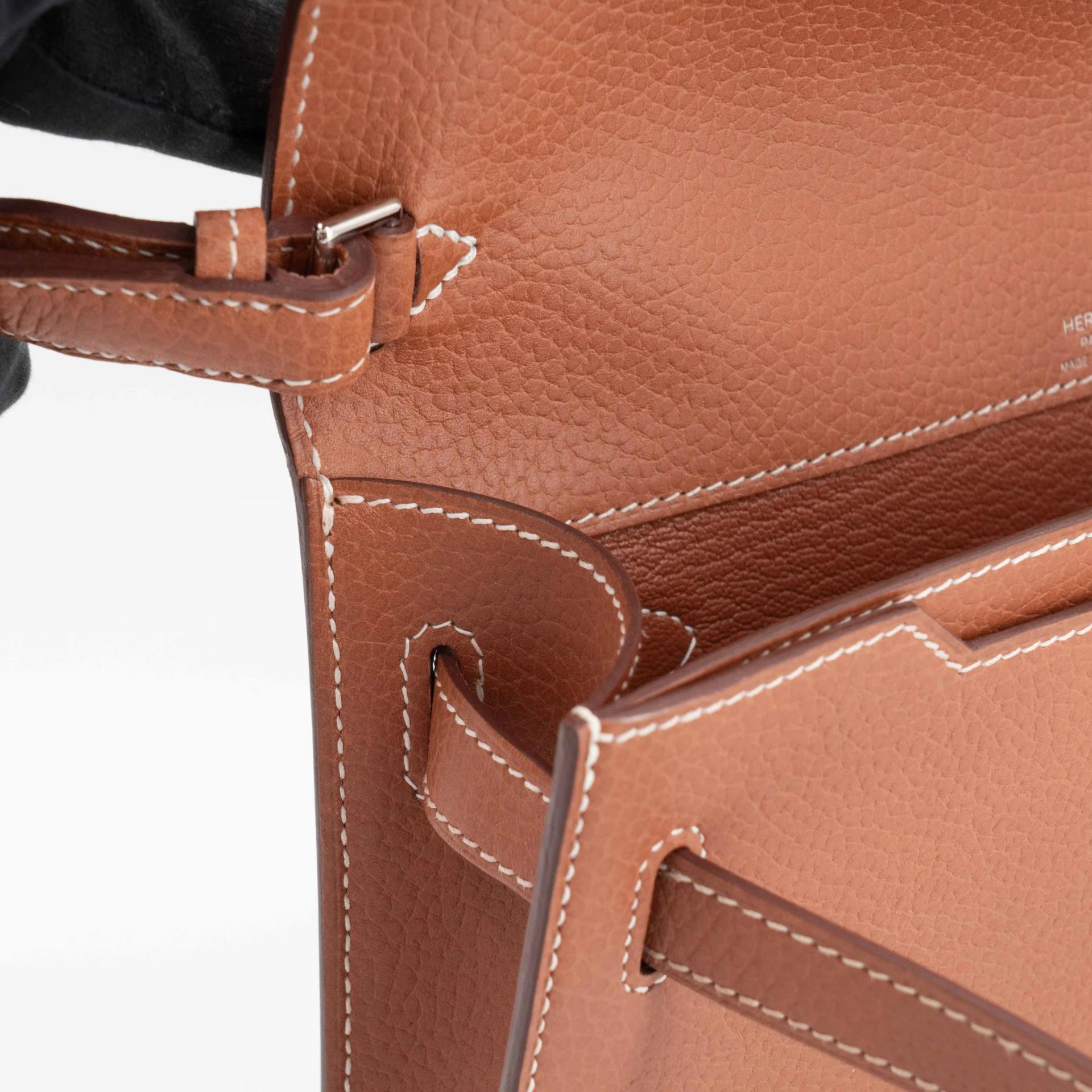 Excellent ( Rank SA ) HERMÈS Kelly depeches 25 Fauve (34) Barenia Faubourg Palladium hardware U (2022) - 19
