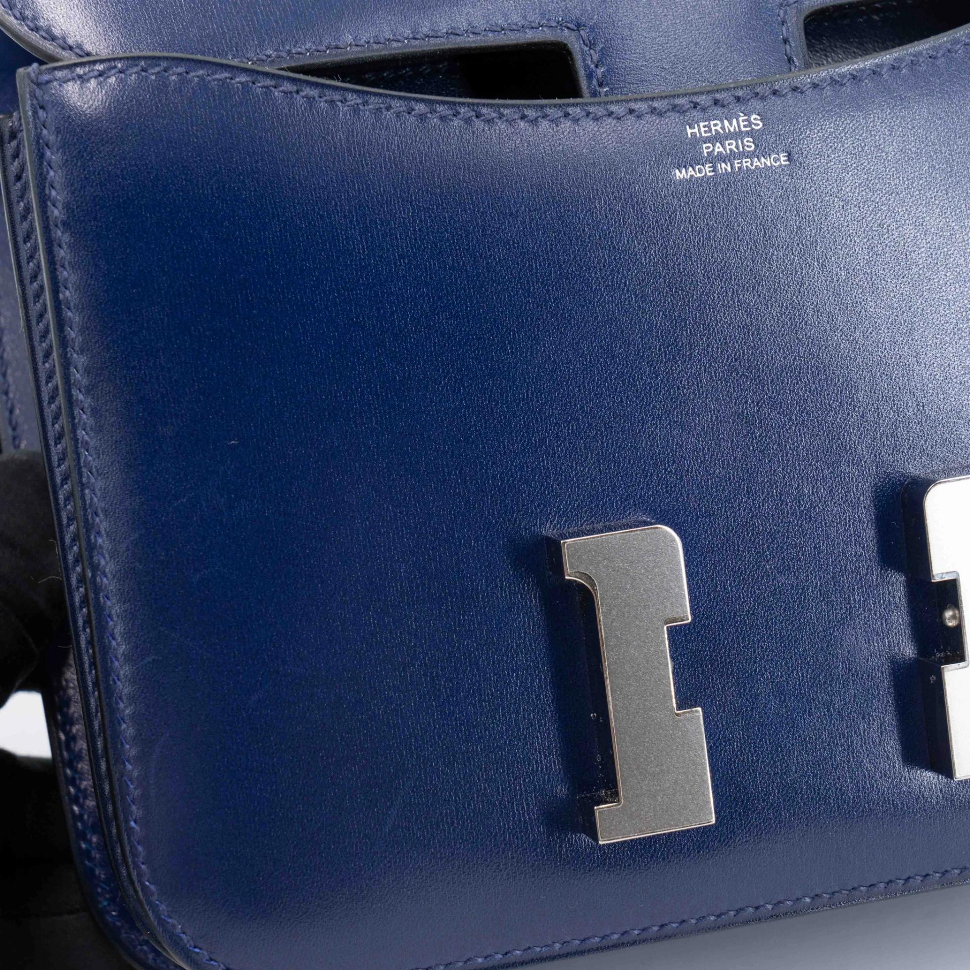 Excellent ( Rank SA ) HERMÈS Constance Mini Bleu Saphir (73) Box-calf Palladium hardware Z (2021) - 17