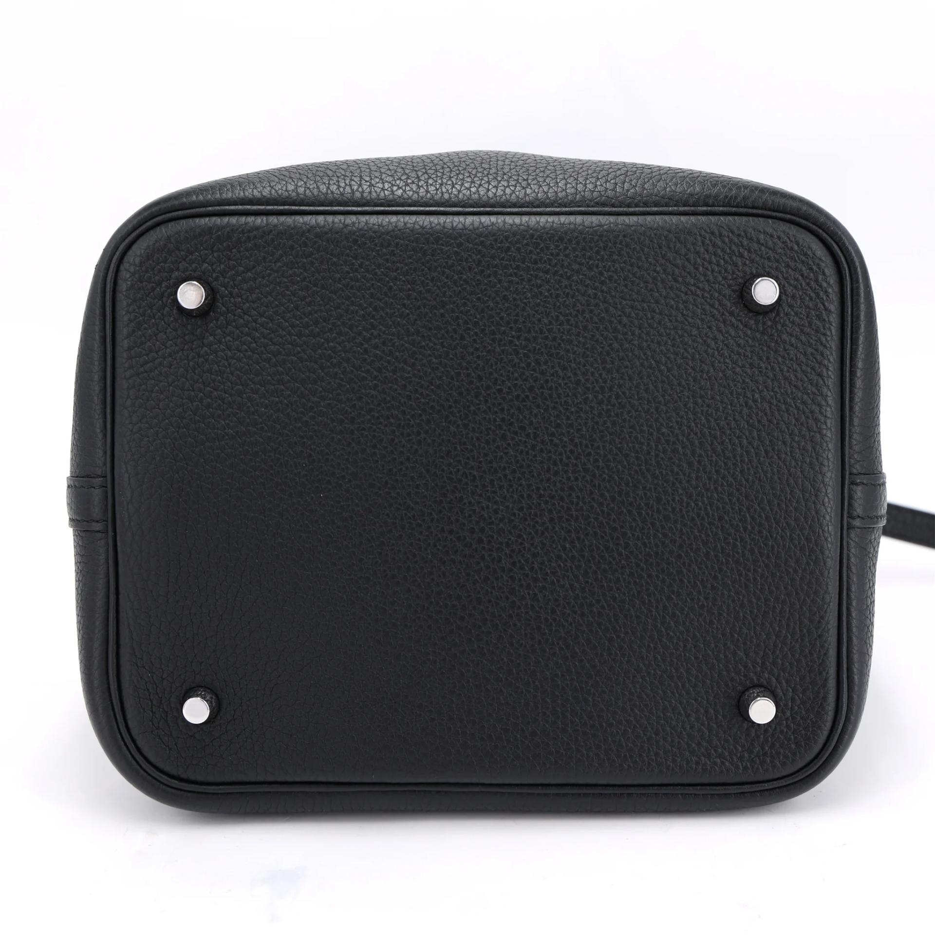 Excellent ( Rank SA ) HERMÈS Picotin Lock MM Noir (89) Clemence Palladium hardware Y (2020) - 6