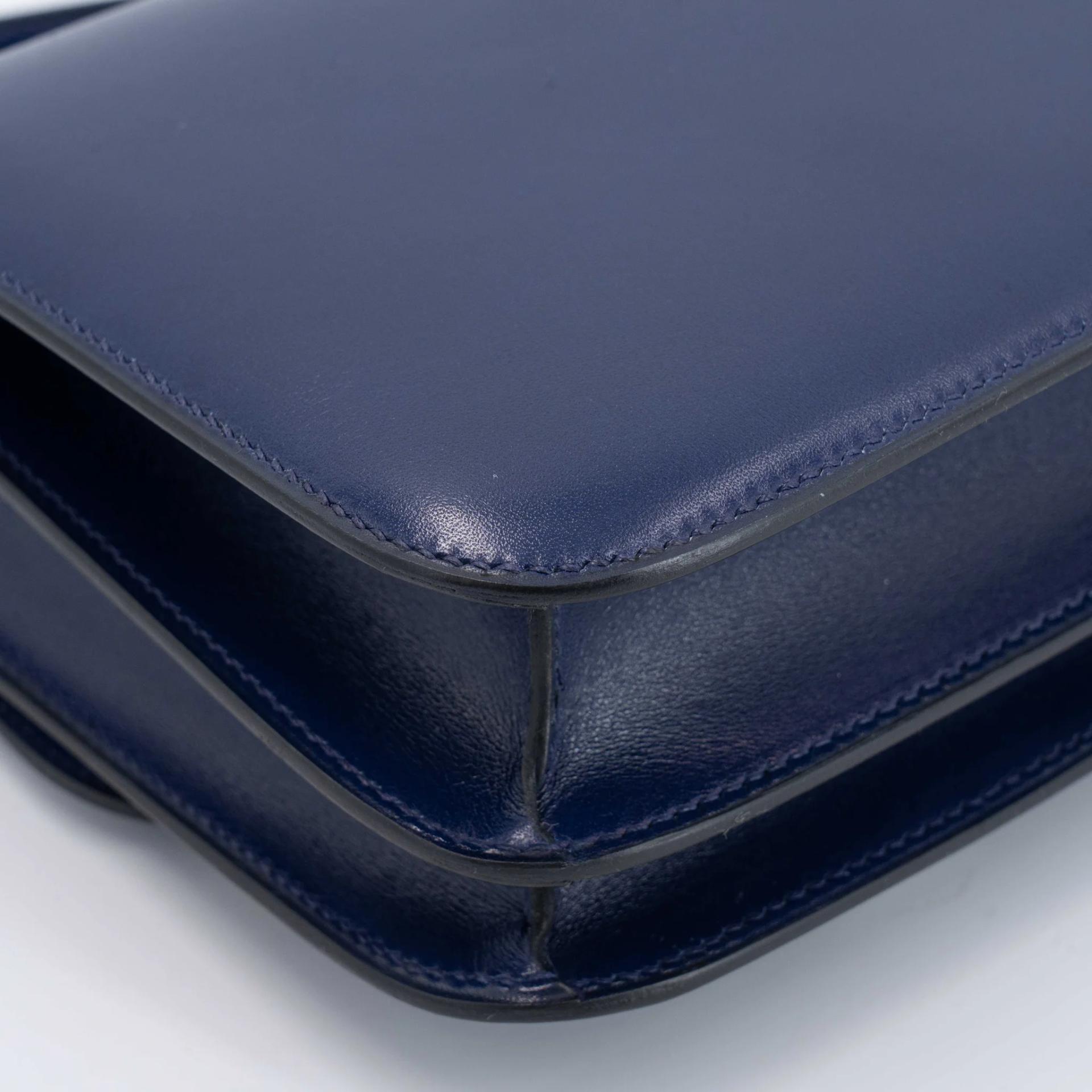 Excellent ( Rank SA ) HERMÈS Constance Mini Bleu Saphir (73) Box-calf Palladium hardware Z (2021) - 11