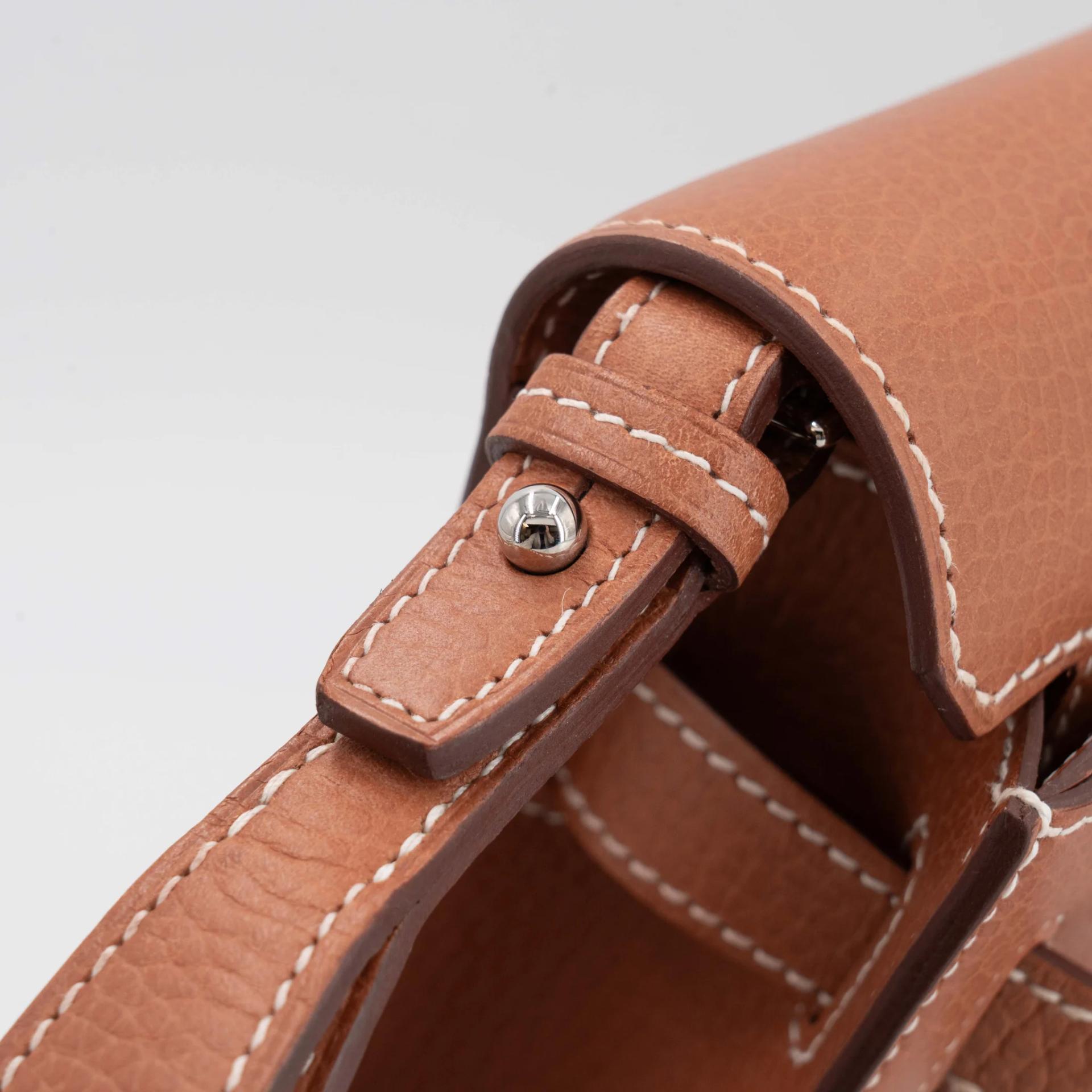 Excellent ( Rank SA ) HERMÈS Kelly depeches 25 Fauve (34) Barenia Faubourg Palladium hardware U (2022) - 24