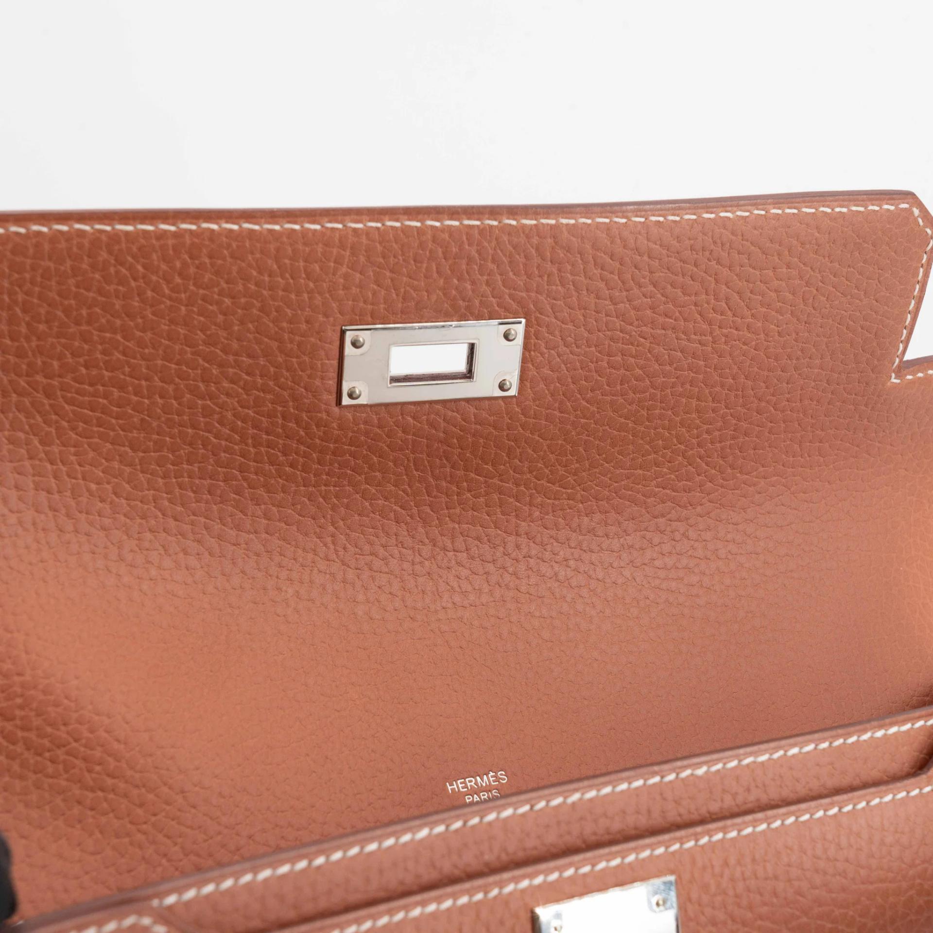 Excellent ( Rank SA ) HERMÈS Kelly depeches 25 Fauve (34) Barenia Faubourg Palladium hardware U (2022) - 14