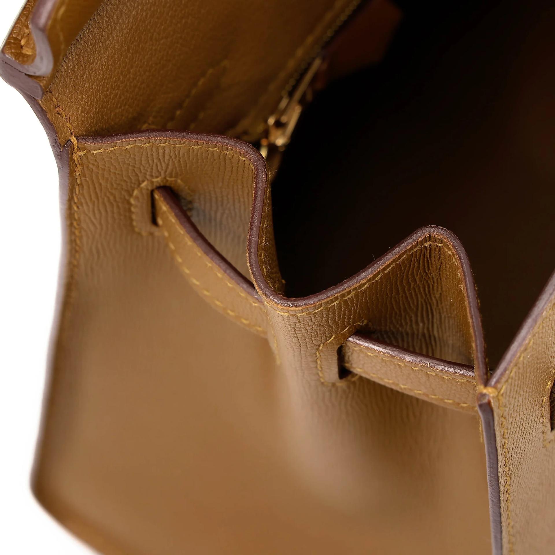 Very Good ( Rank A) HERMÈS Birkin 25 Sellier Bronze Dore (U8) Madame Gold hardware Z (2021) - 23
