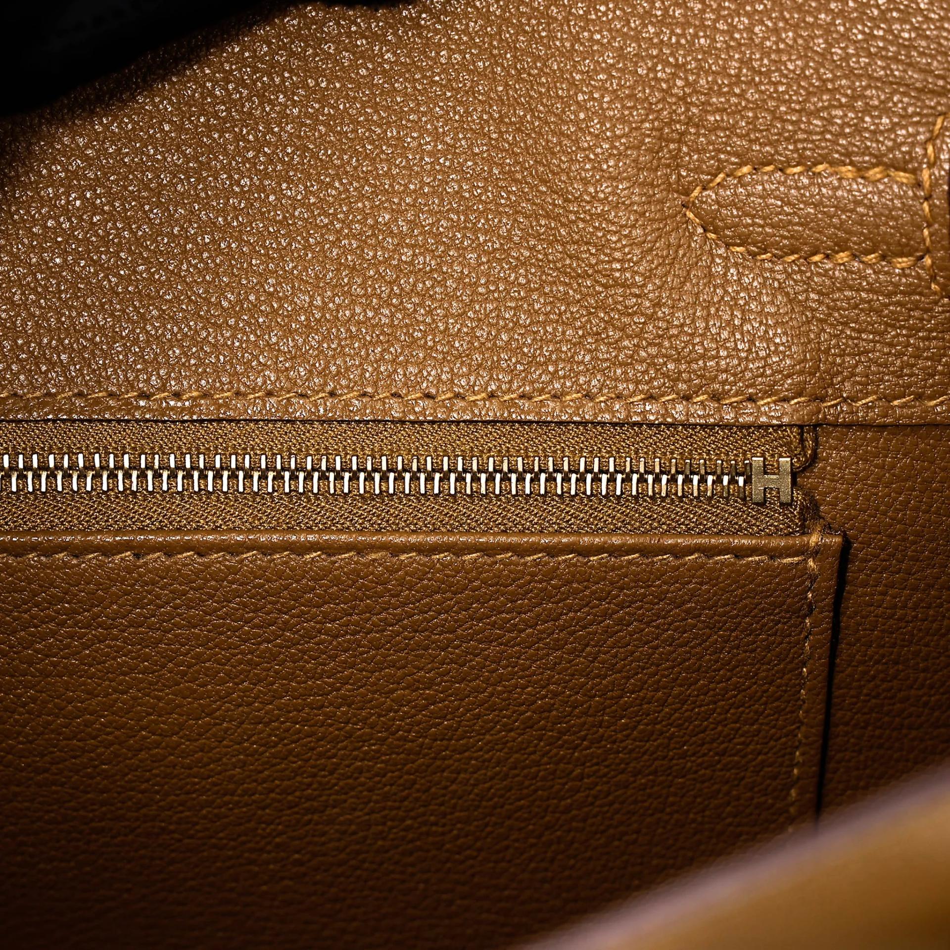 Very Good ( Rank A) HERMÈS Birkin 25 Sellier Bronze Dore (U8) Madame Gold hardware Z (2021) - 20