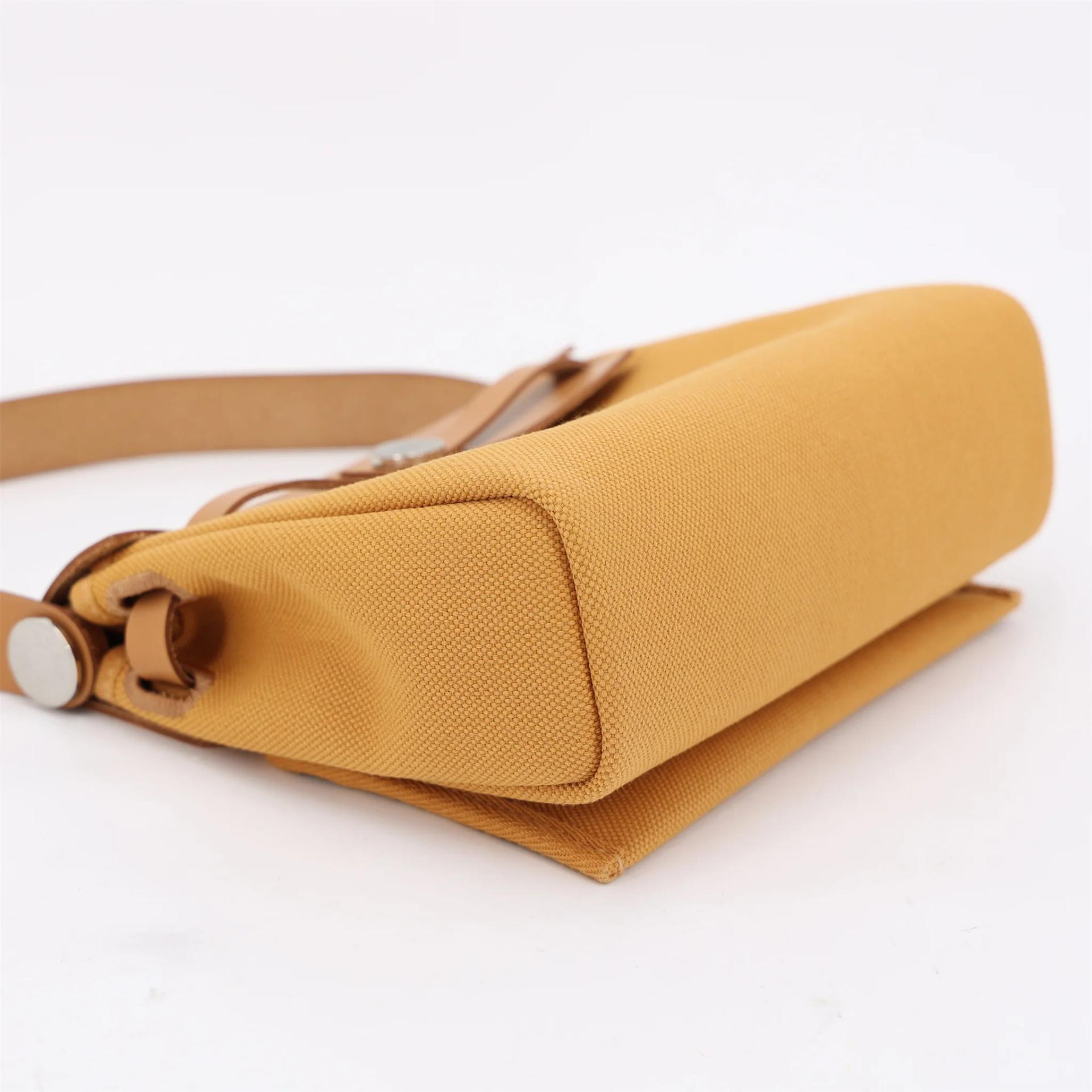 Excellent ( Rank SA ) HERMÈS Herbag Zip Mini 20 Natural Sable (21) Toile H canvas Vache Hunter Palladium hardware K (2025) - 4