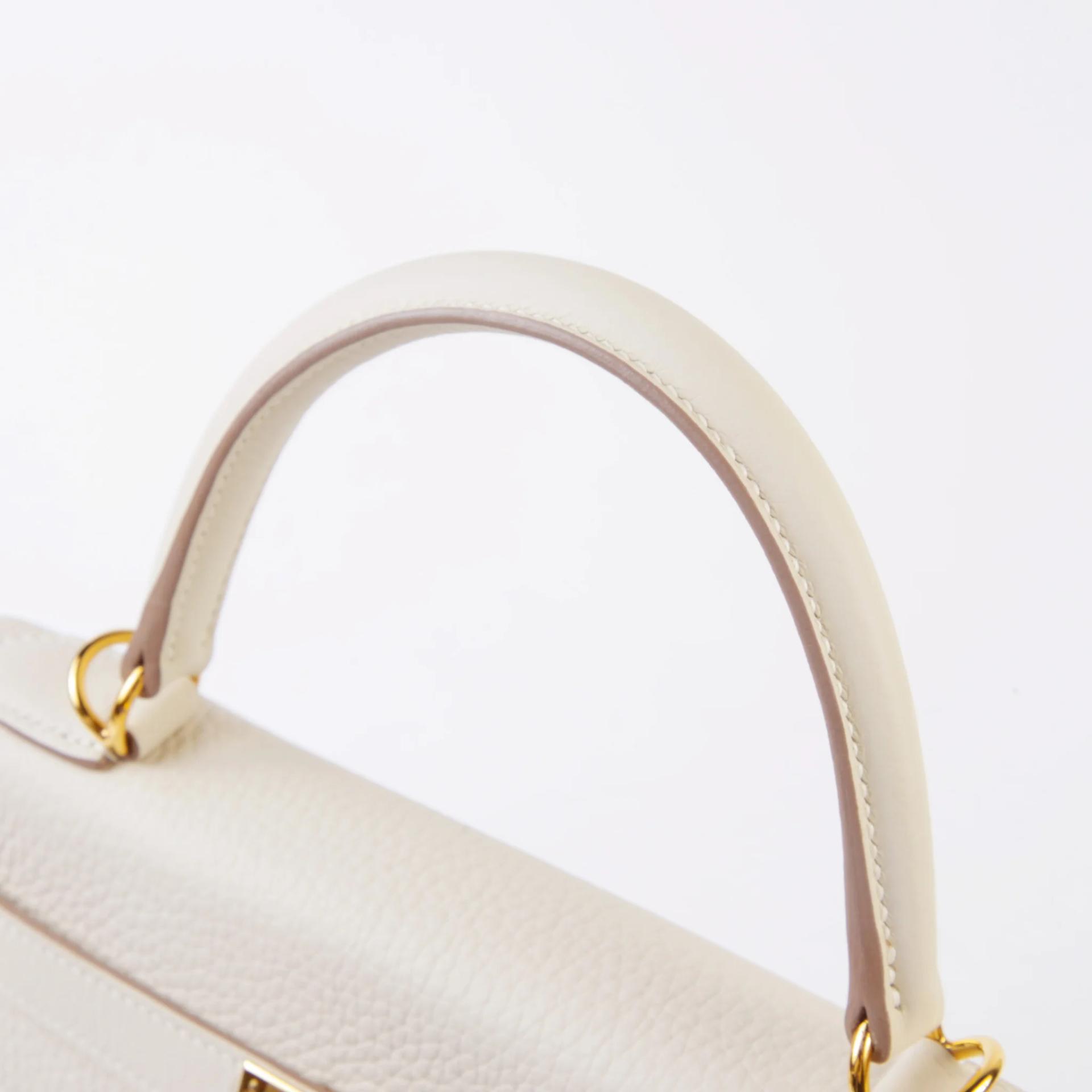 Excellent ( Rank SA ) HERMÈS Kelly 28 Craie (10) Clemence Gold hardware Y (2020) - 3