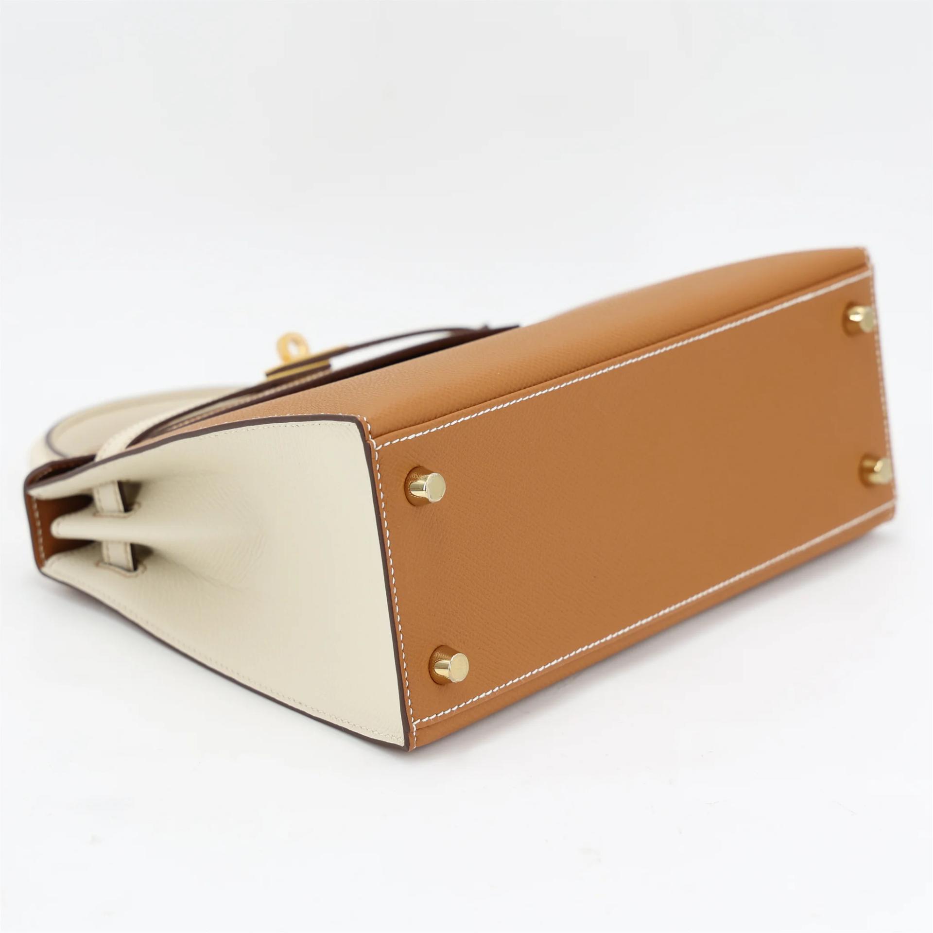 Unused ( Rank NS ) HERMÈS Special Order Kelly 25 Sellier Gold (37) Craie (10) Epsom Brushed Gold hardware W (2024) - 4