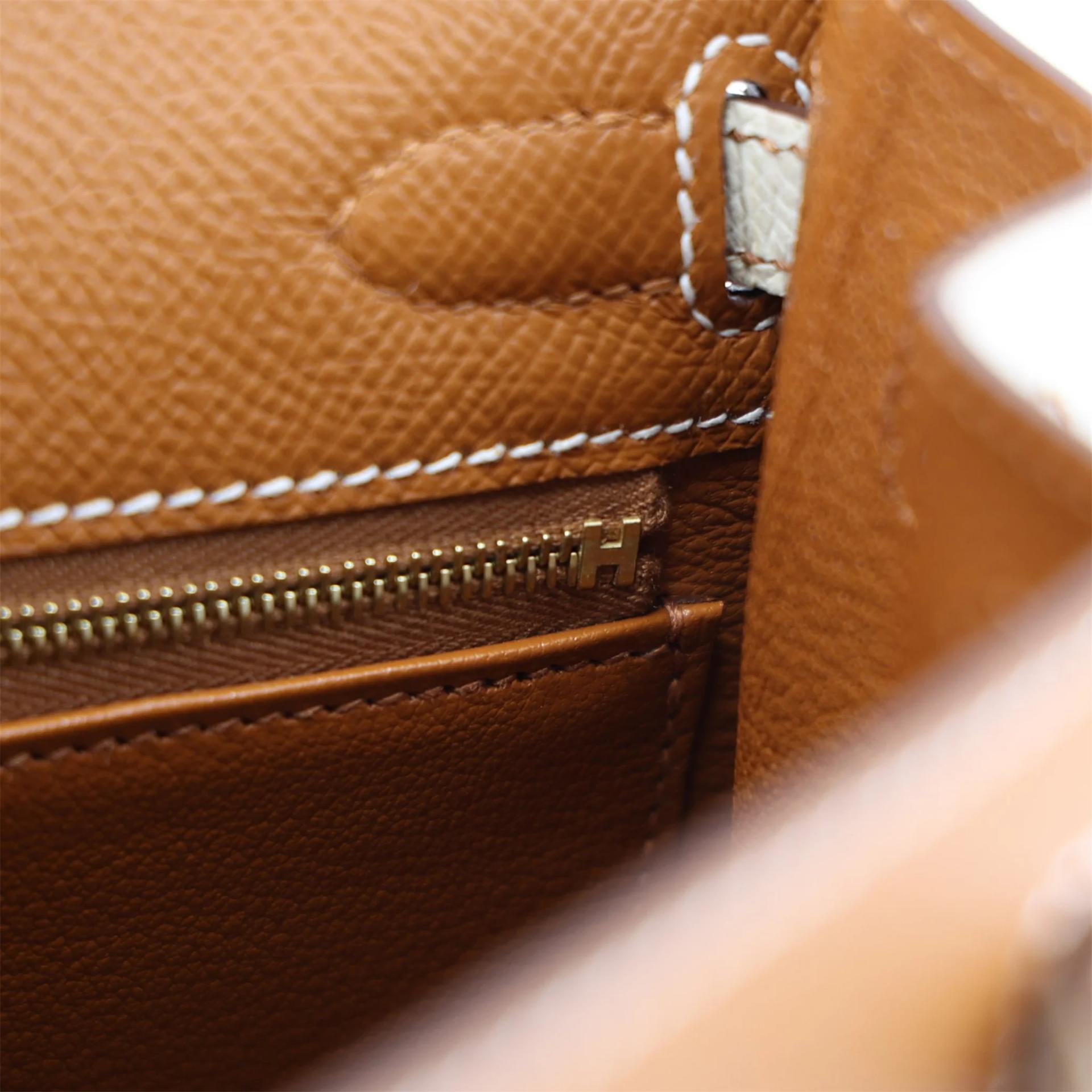 Unused ( Rank NS ) HERMÈS Special Order Kelly 25 Sellier Gold (37) Craie (10) Epsom Brushed Gold hardware W (2024) - 15