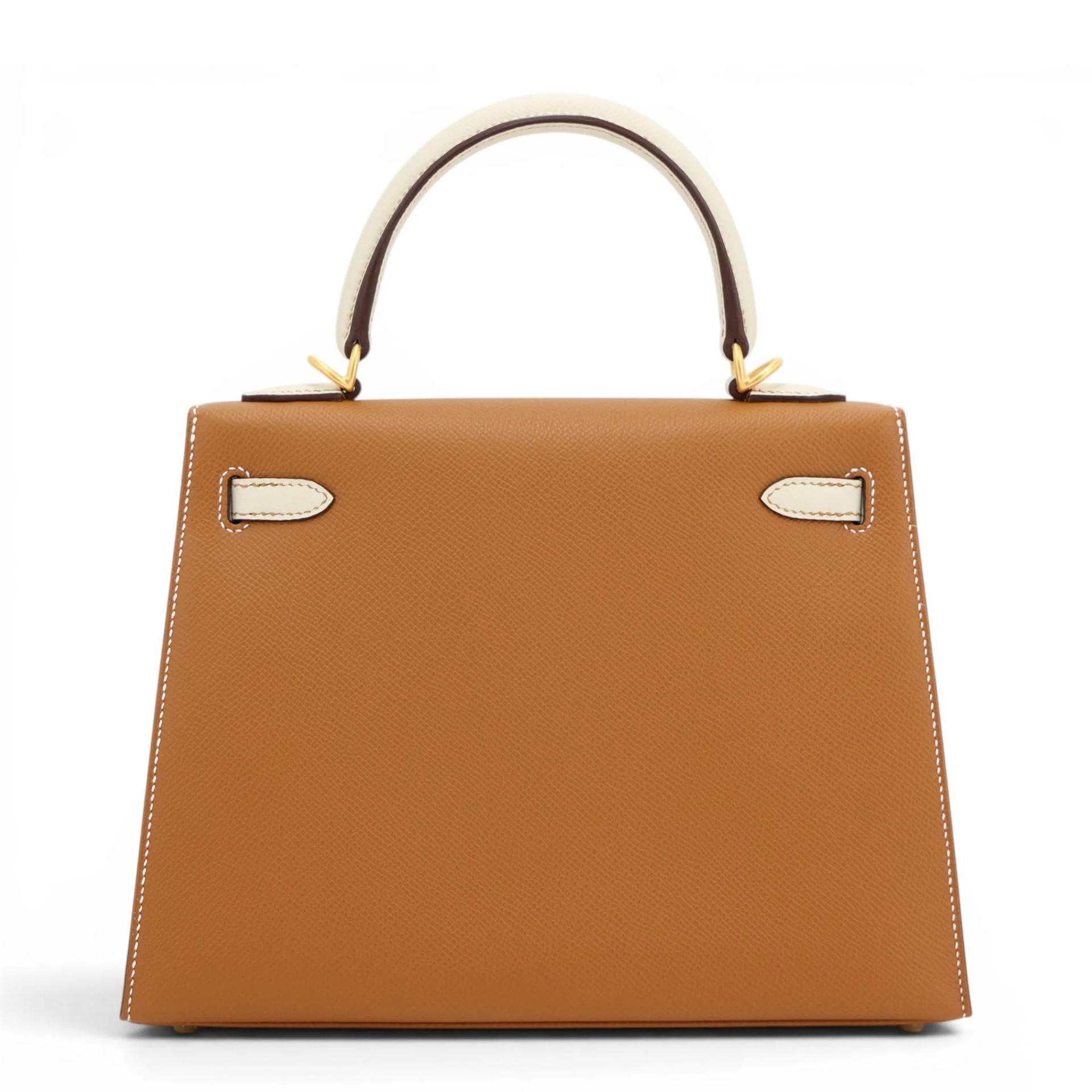 Unused ( Rank NS ) HERMÈS Special Order Kelly 25 Sellier Gold (37) Craie (10) Epsom Brushed Gold hardware W (2024) - 2