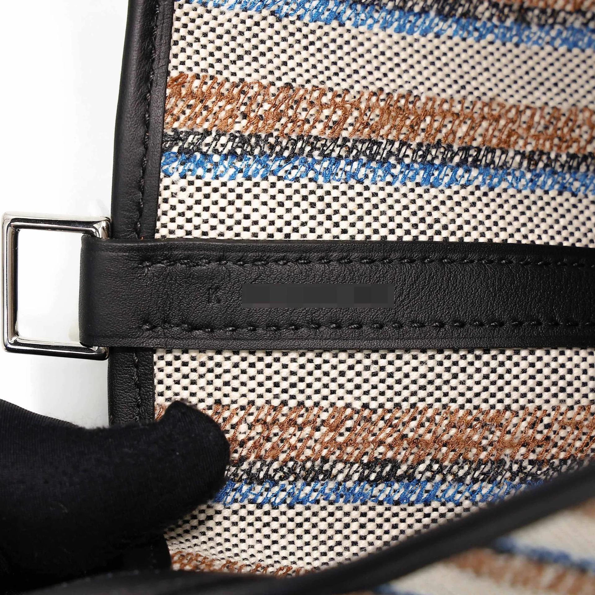 Brand New ( Rank N ) HERMÈS Limited Edition Picotin Lock PM Couverture Lignes Noir (89) Swift Toile H canvas Palladium hardware K (2025) - 13
