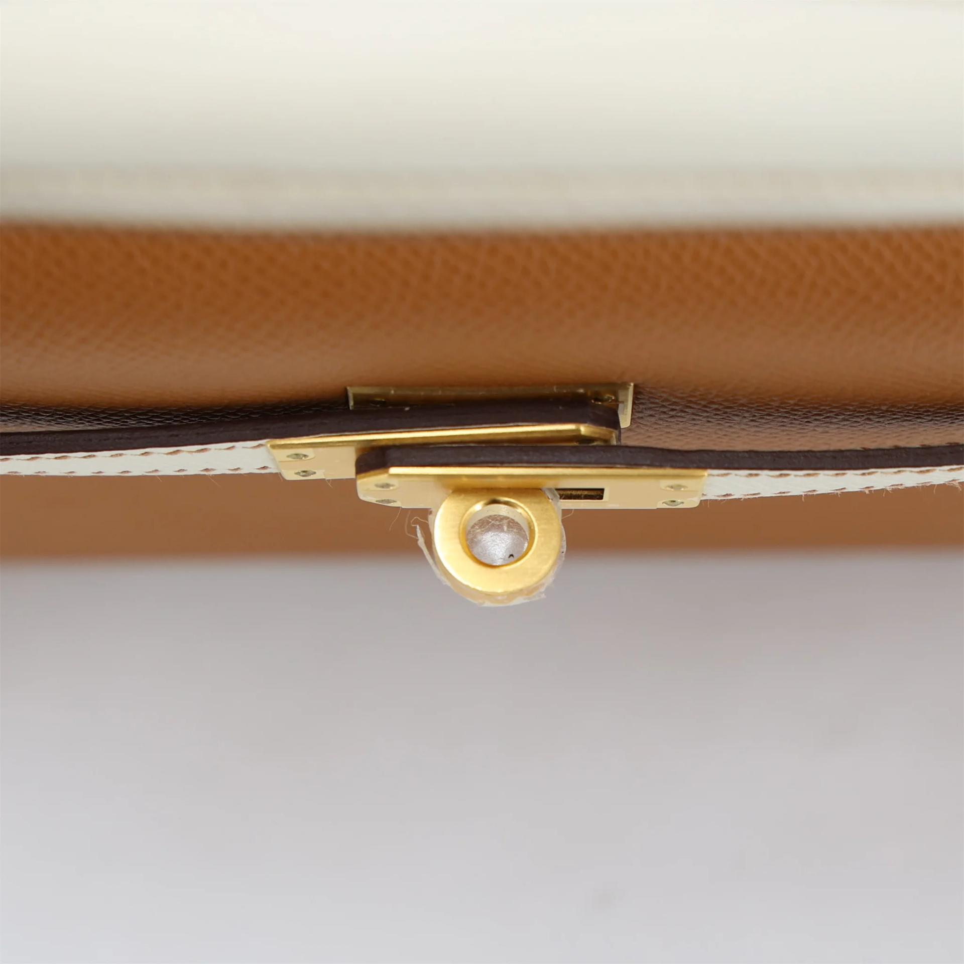 Unused ( Rank NS ) HERMÈS Special Order Kelly 25 Sellier Gold (37) Craie (10) Epsom Brushed Gold hardware W (2024) - 9