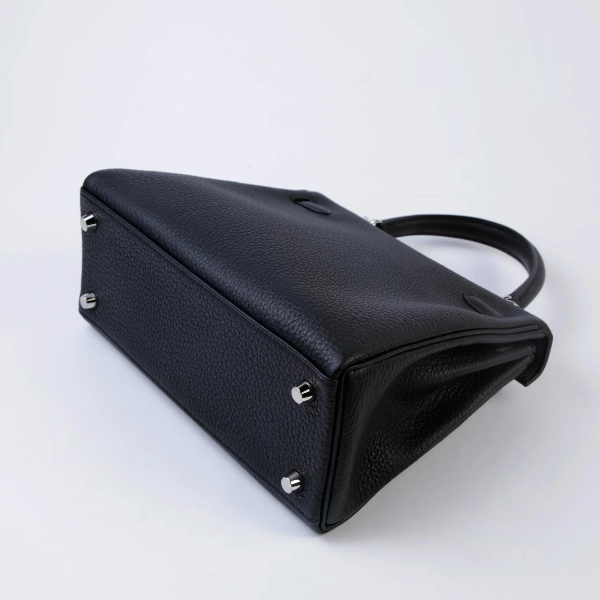 Brand New ( Rank N ) HERMÈS Kelly 25 Noir (89) Togo Palladium hardware G (2026) - 4