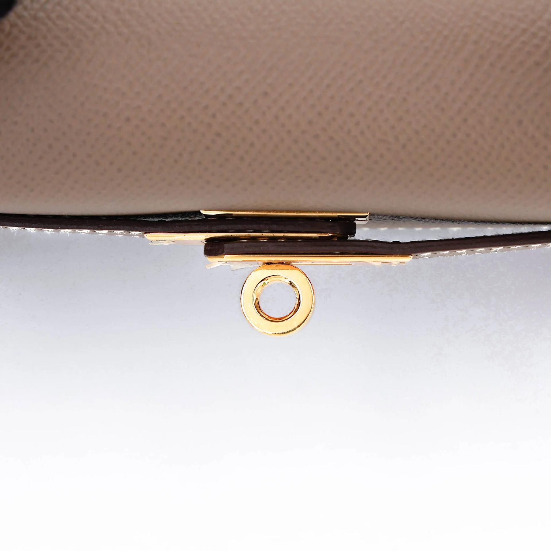 Excellent ( Rank SA ) HERMÈS Kelly 25 Sellier Etoupe (18) Epsom Gold hardware Y (2020) - 9