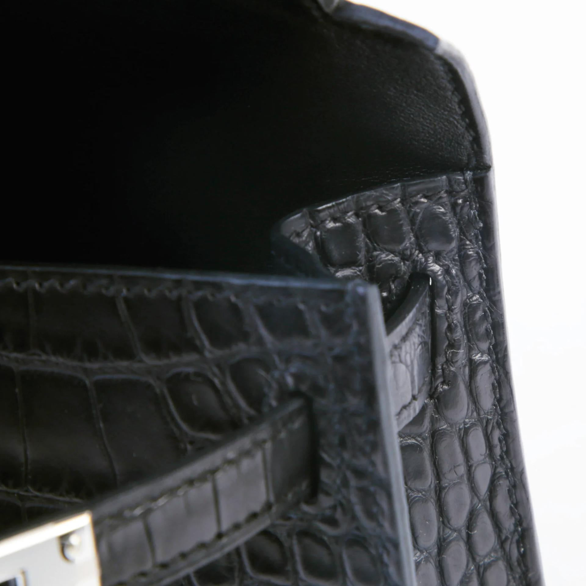 Unused ( Rank NS ) HERMÈS Mini Kelly II Noir (89) Matte Alligator Palladium hardware G (2026) - 12
