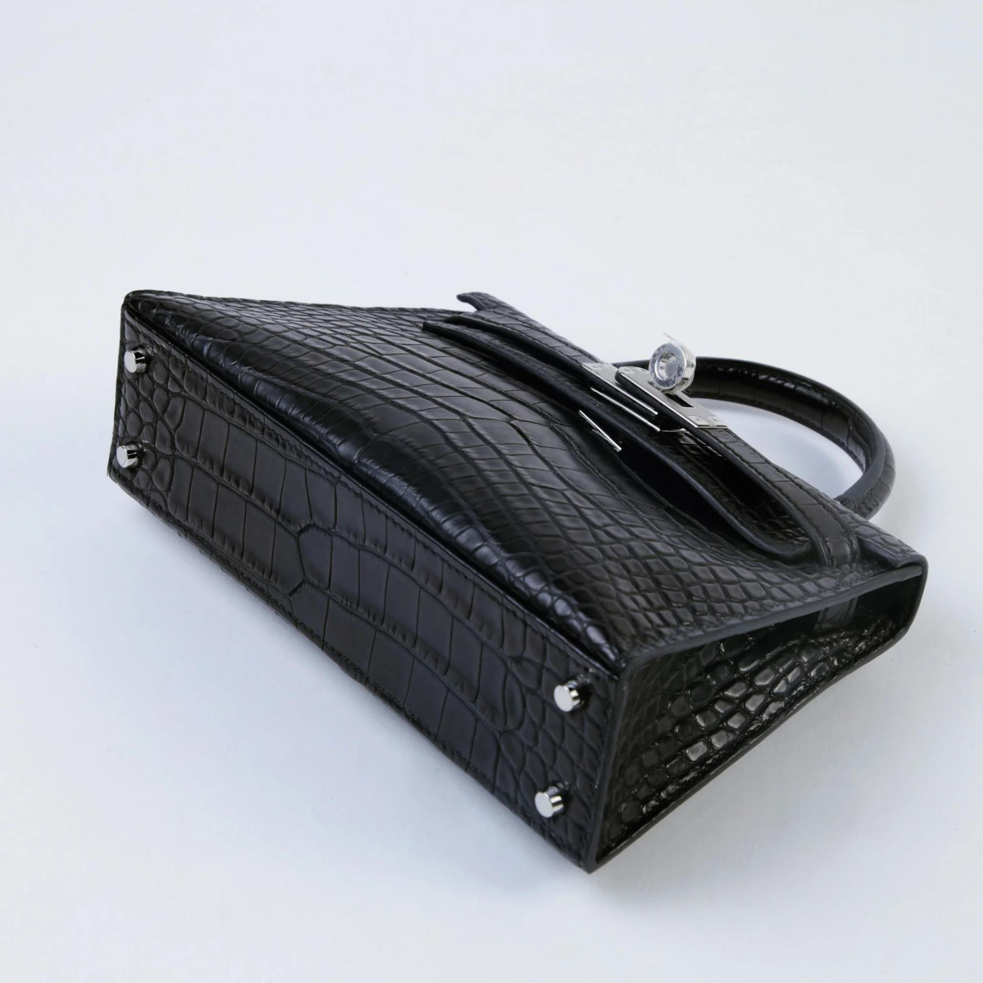 Unused ( Rank NS ) HERMÈS Mini Kelly II Noir (89) Matte Alligator Palladium hardware G (2026) - 5