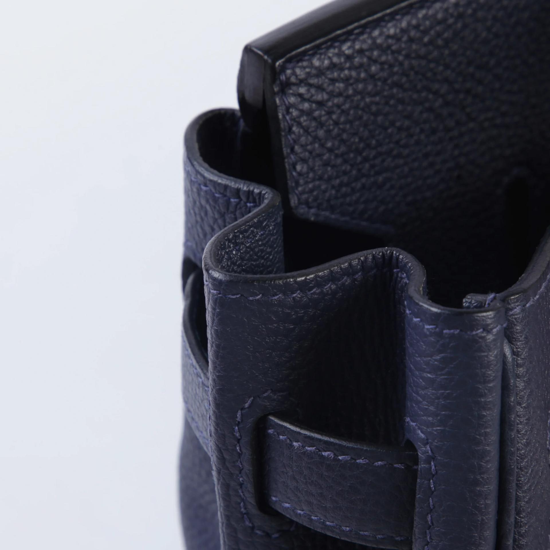 Very Good ( Rank A) HERMÈS Birkin 30 Bleu Nuit (2Z) Togo Gold hardware D (2019) - 12
