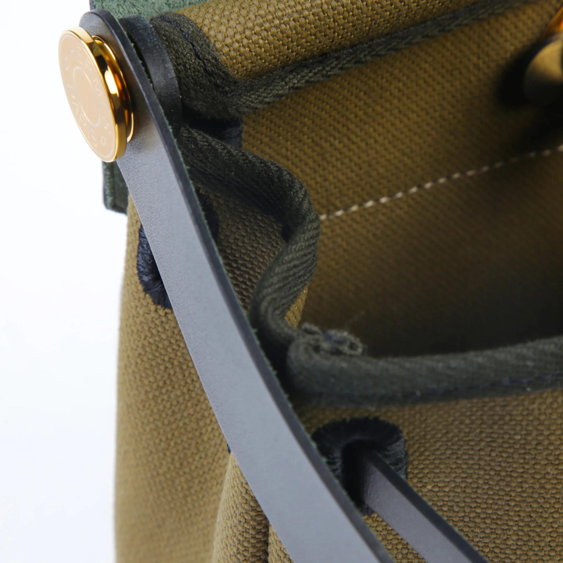 Brand New ( Rank N ) HERMÈS Herbag Zip Mini 20 Vert Olive (61) Khaki Canvas Gold hardware G (2026) - 11
