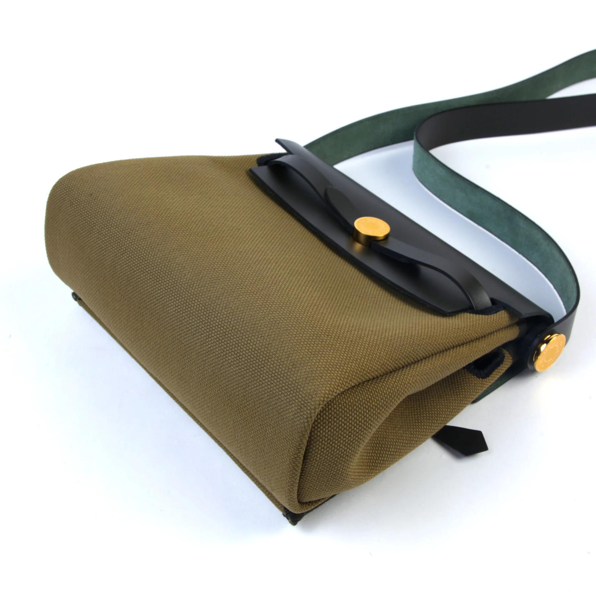 Brand New ( Rank N ) HERMÈS Herbag Zip Mini 20 Vert Olive (61) Khaki Canvas Gold hardware G (2026) - 5