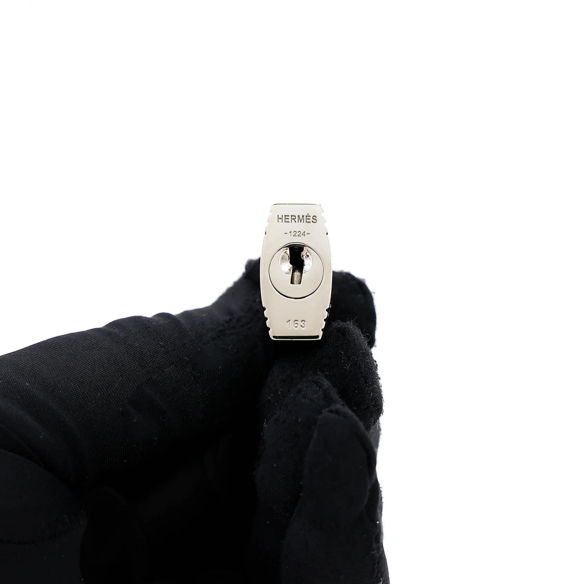 Unused ( Rank NS ) HERMÈS Picotin Lock PM Gris Pantin (P0) Clemence Palladium hardware K (2025) - 16