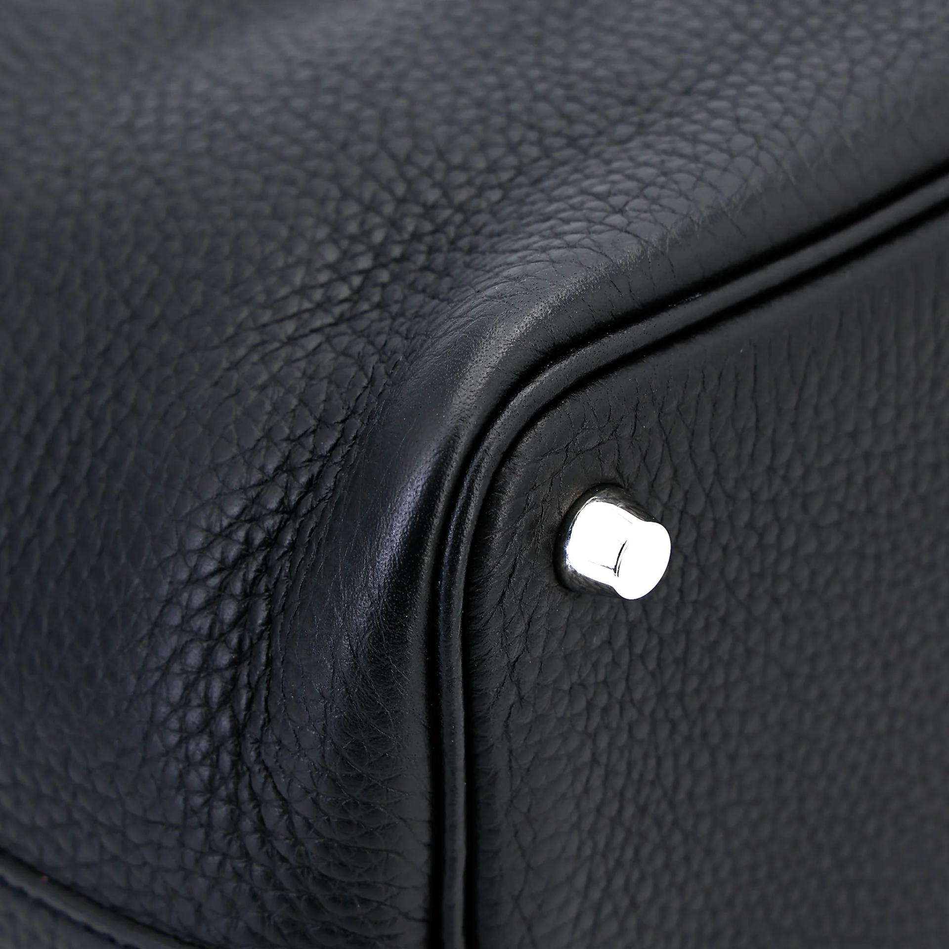 Very Good ( Rank A) HERMÈS Picotin Lock PM Noir (89) Clemence Palladium hardware Z (2021) - 10