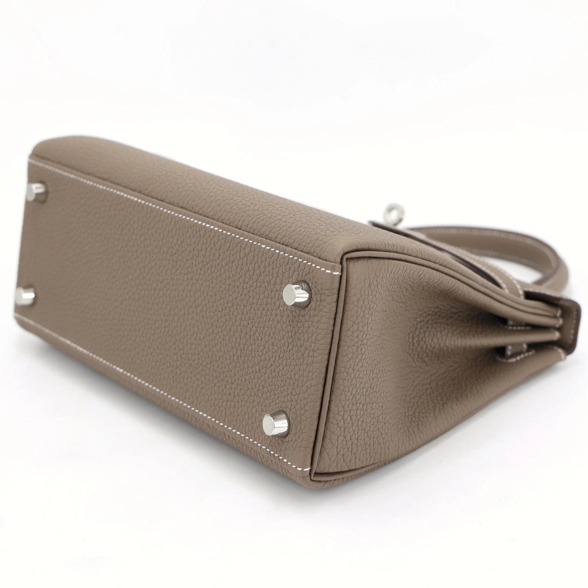 Brand New ( Rank N ) HERMÈS Kelly 25 Etoupe (18) Togo Palladium hardware K (2025) - 5