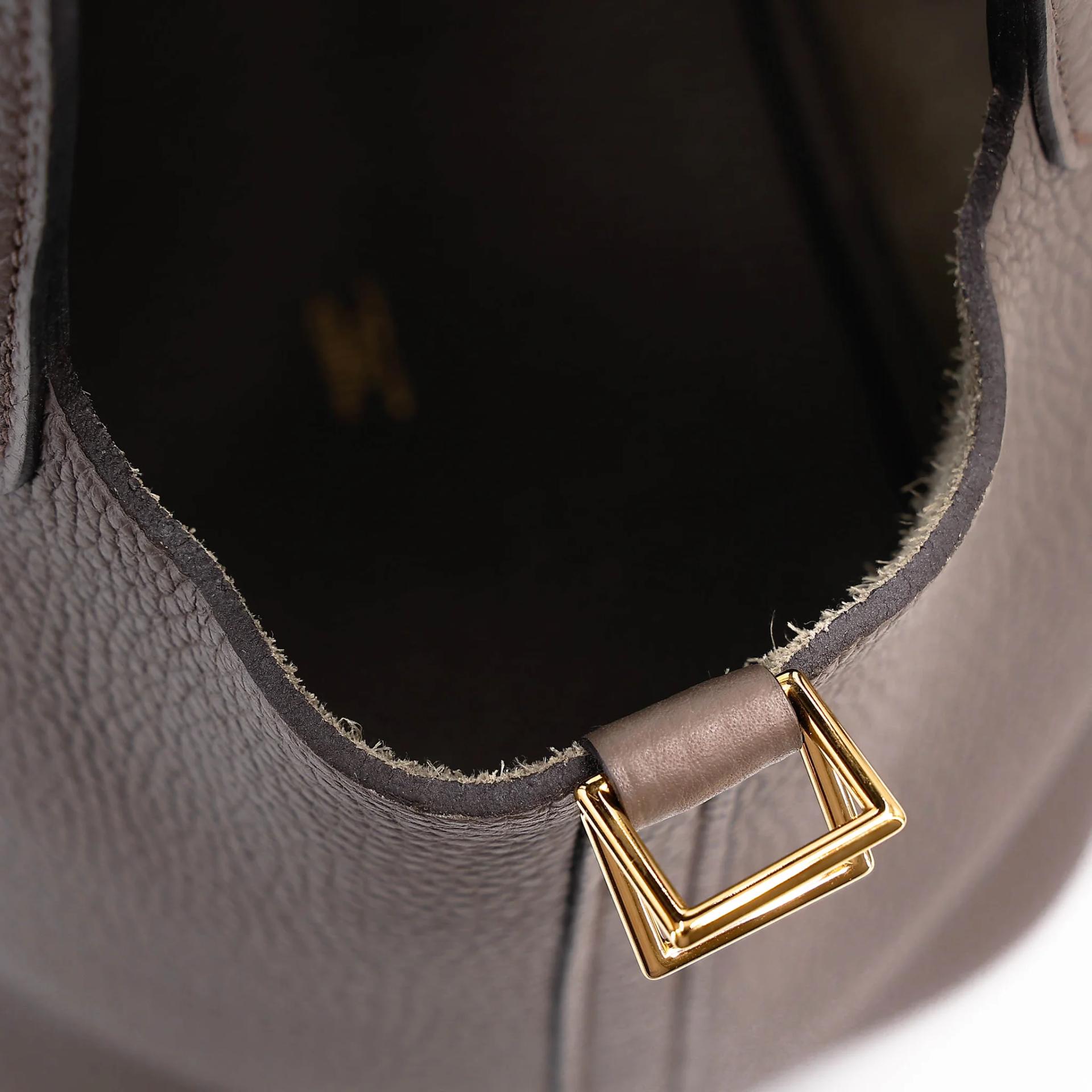 Very Good ( Rank A) HERMÈS Picotin Lock PM Etain (8F) Clemence Gold hardware D (2019) - 19