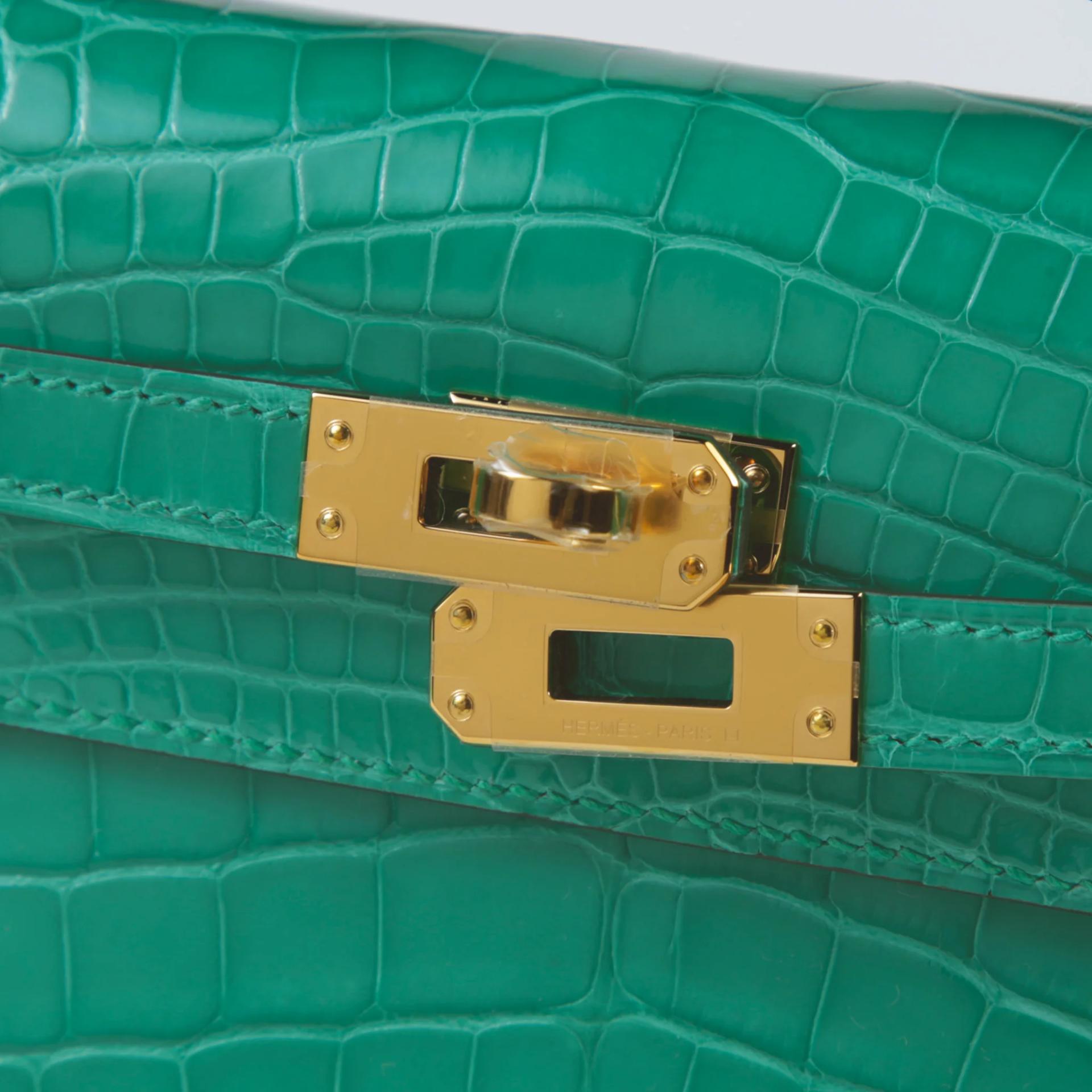 Brand New ( Rank N ) HERMÈS Kelly Pochette Vert Jade (O6) Shiny Alligator Gold hardware G (2026) - 8
