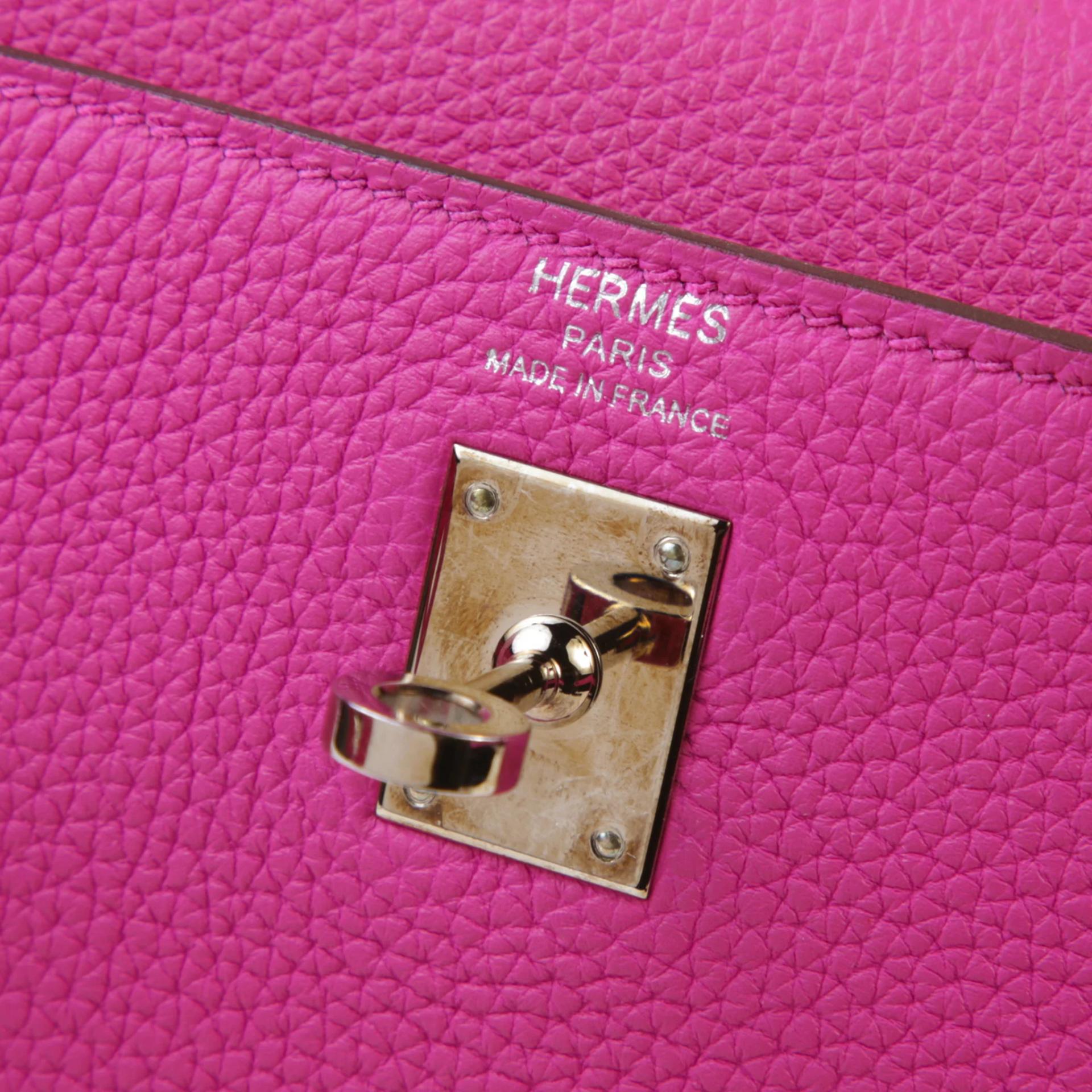 Very Good ( Rank A) HERMÈS Kelly 25 Magnolia (9I) Togo Palladium hardware C (2018) - 9