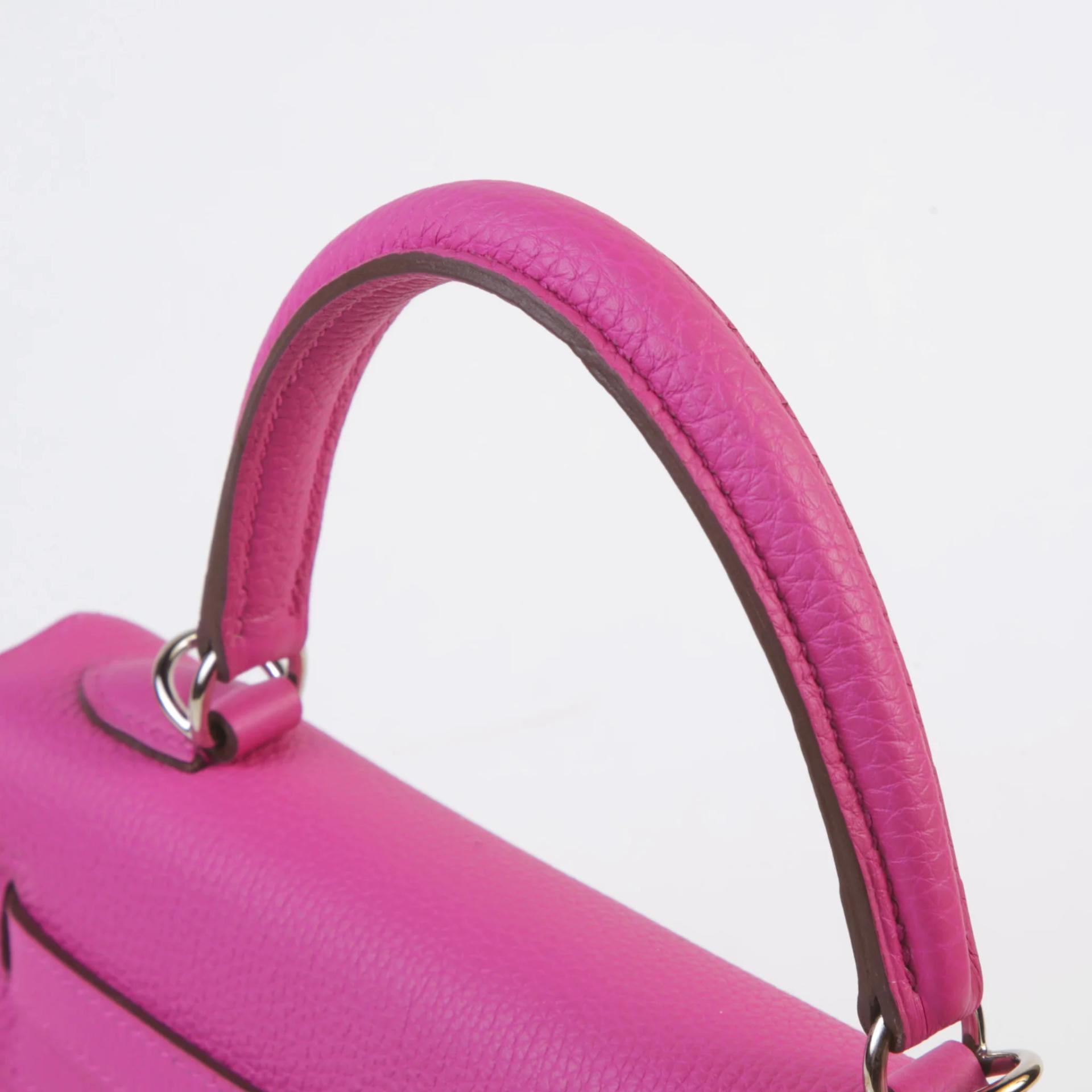 Very Good ( Rank A) HERMÈS Kelly 25 Magnolia (9I) Togo Palladium hardware C (2018) - 3