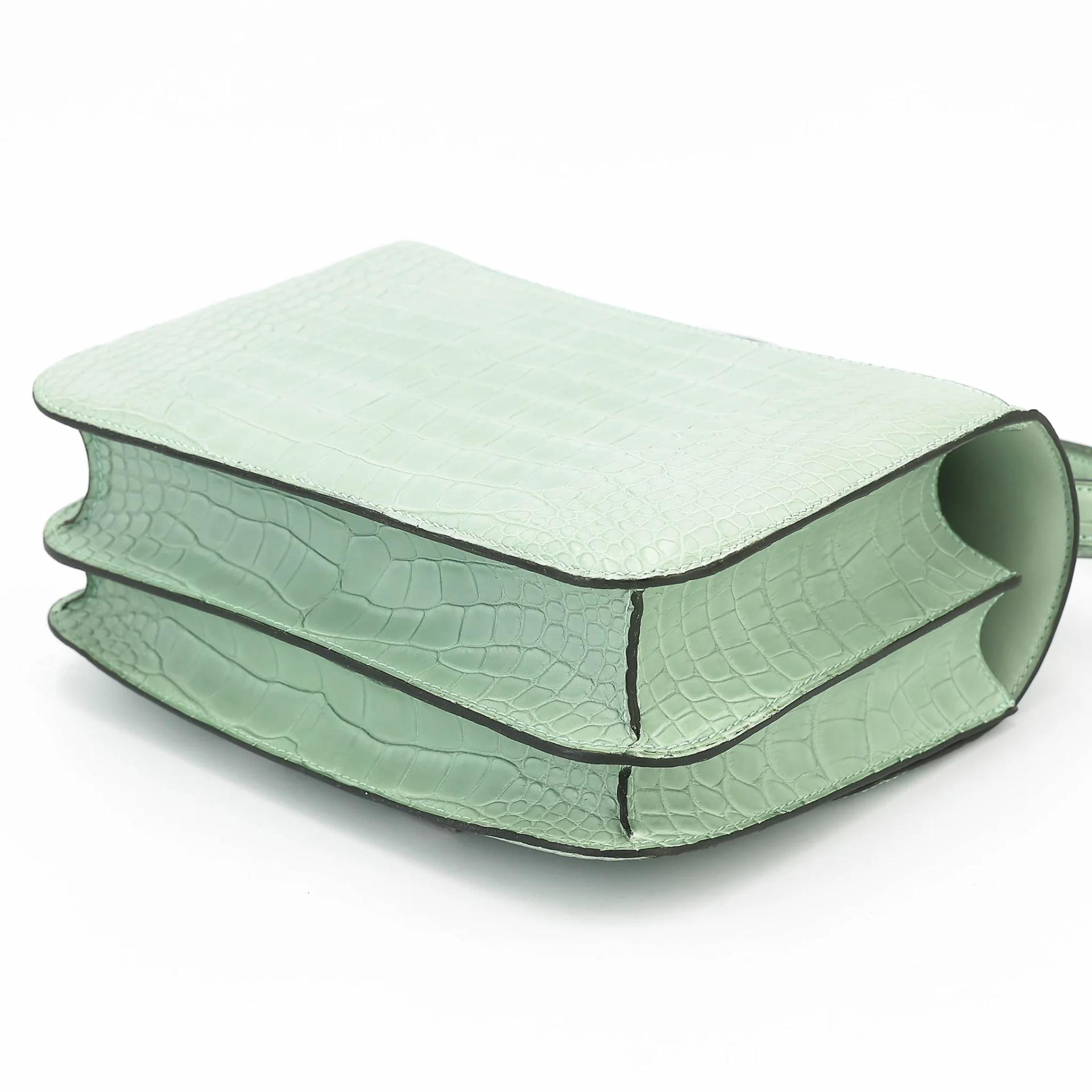 Excellent ( Rank SA ) HERMÈS Constance 24 Vert d’Eau (6U) Matte Alligator Palladium hardware C (2018) - 6