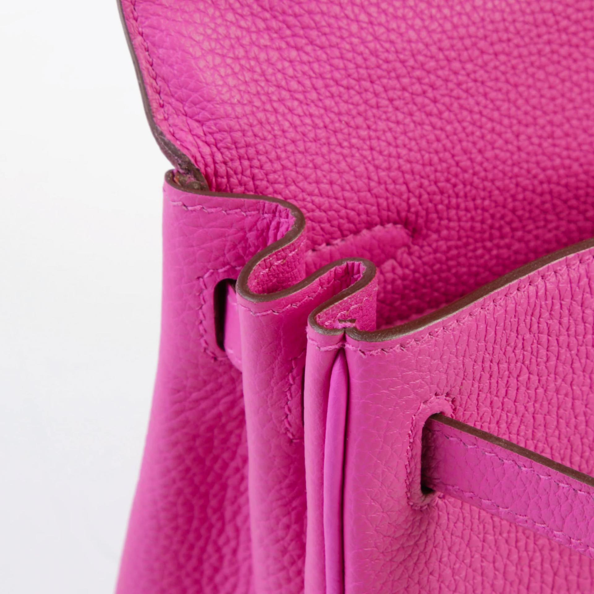 Very Good ( Rank A) HERMÈS Kelly 25 Magnolia (9I) Togo Palladium hardware C (2018) - 12