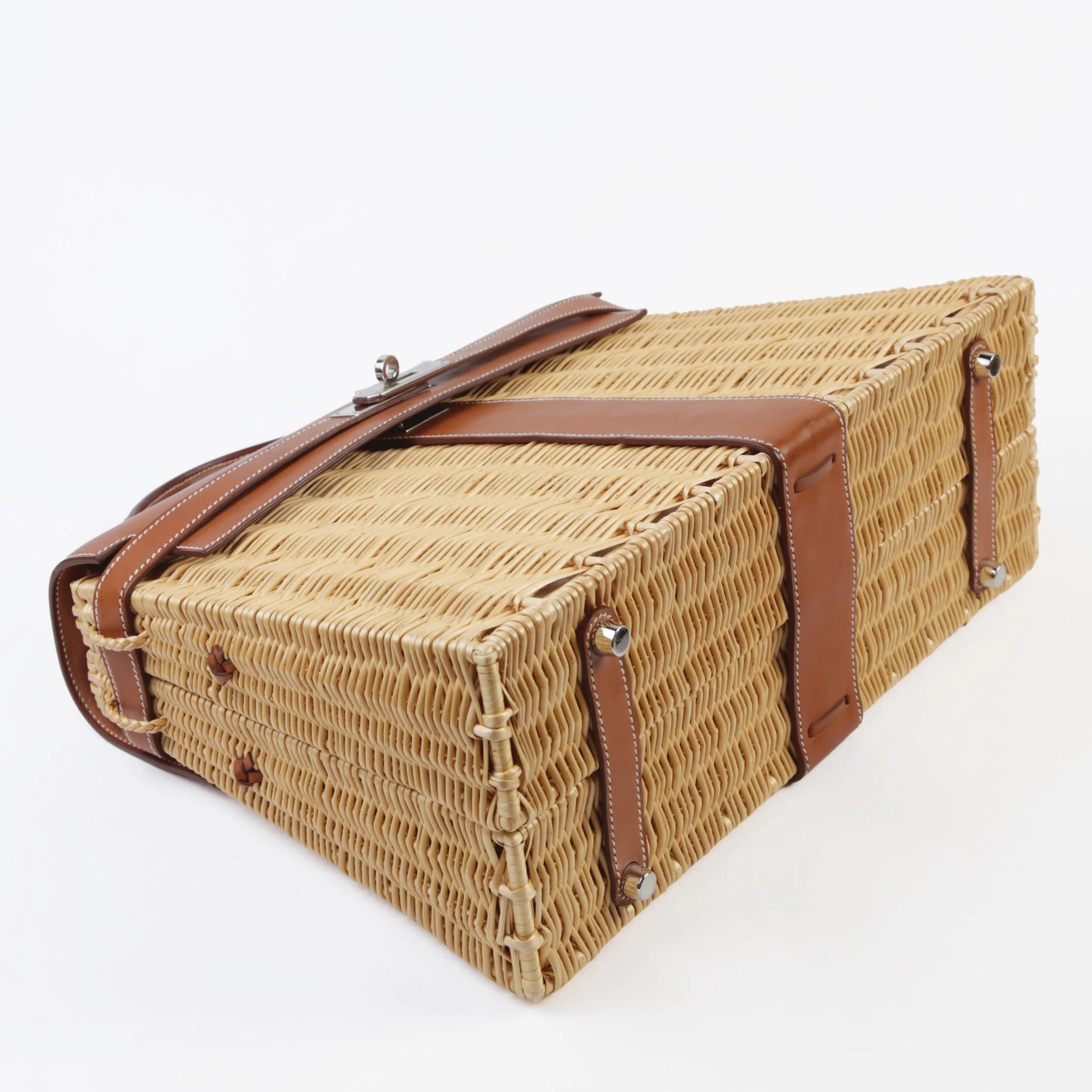 Very Good ( Rank A) HERMÈS Limited Edition Kelly 35 Picnic Fauve (34) Osier Wicker Barenia Palladium hardware Square O (2011) - 6