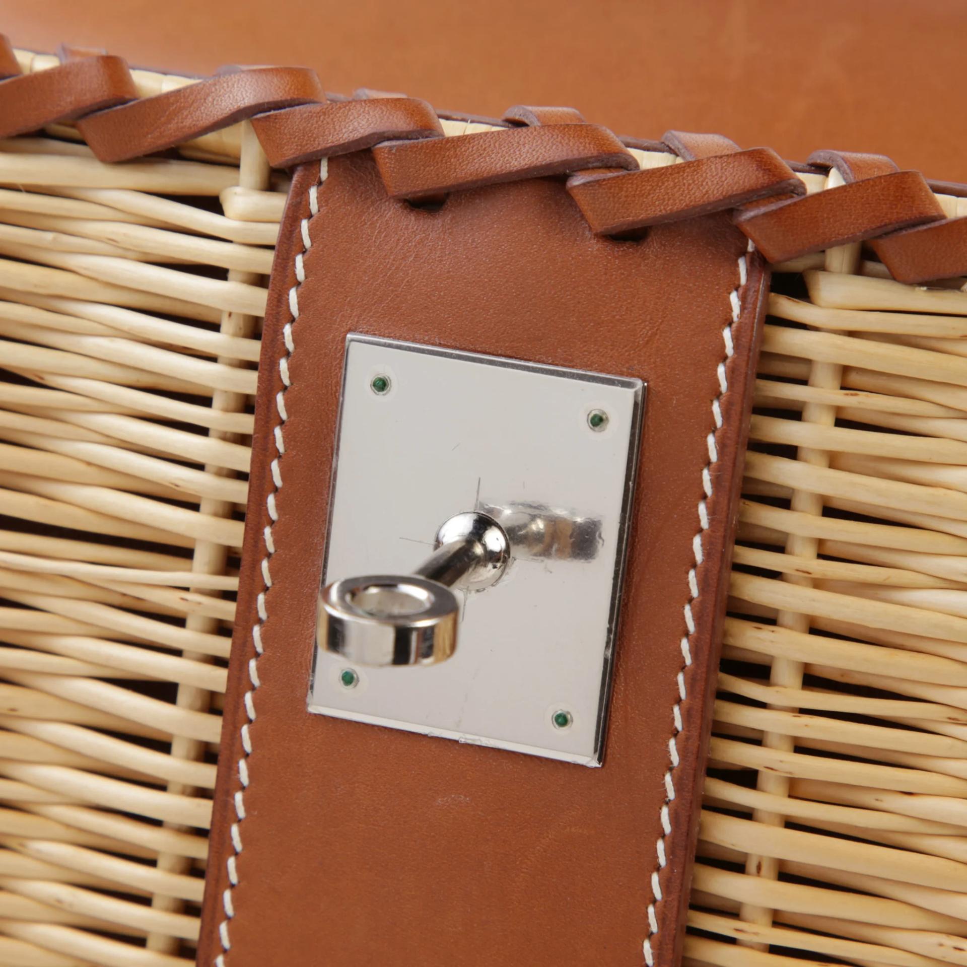 Very Good ( Rank A) HERMÈS Limited Edition Kelly 35 Picnic Fauve (34) Osier Wicker Barenia Palladium hardware Square O (2011) - 13