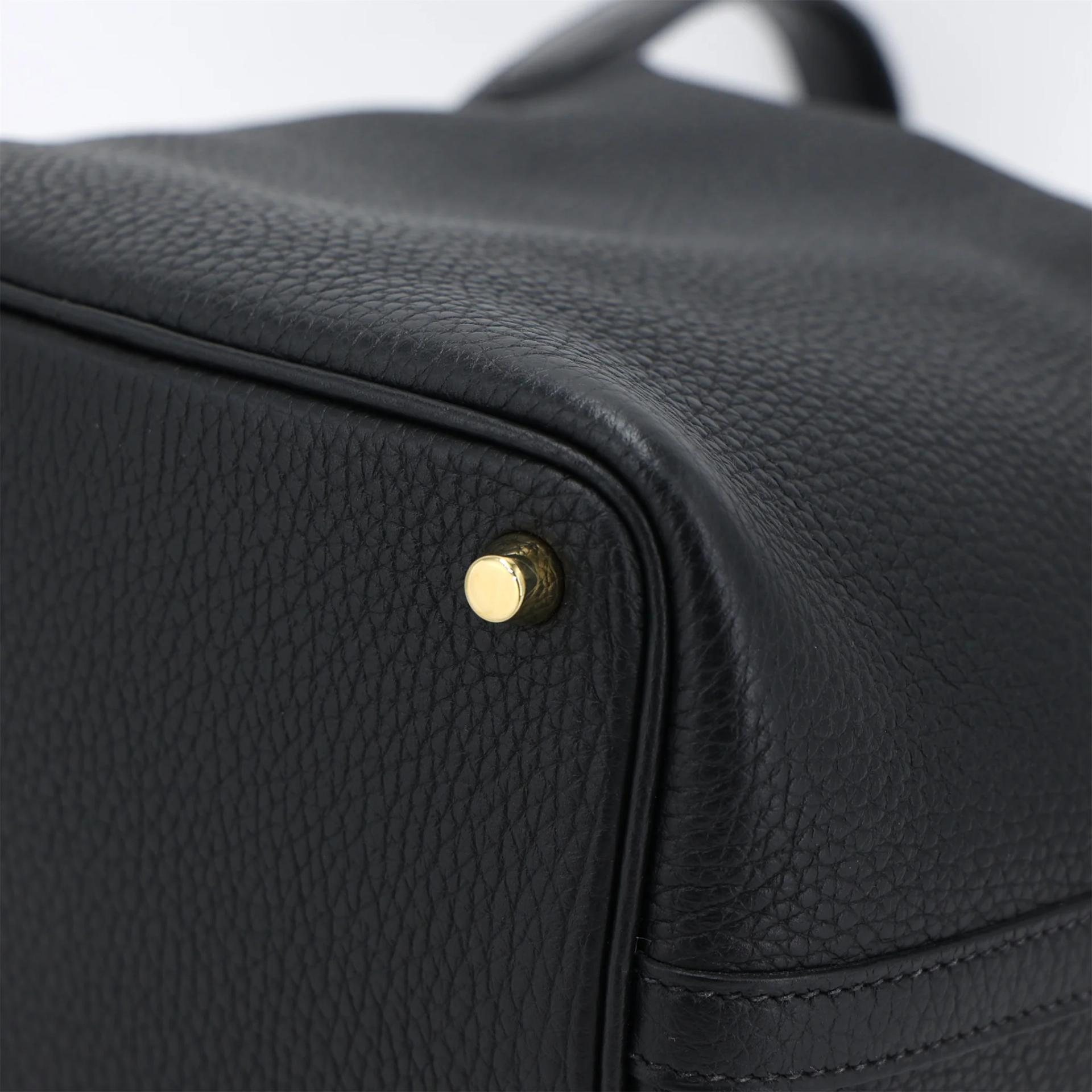 Excellent ( Rank SA ) HERMÈS Picotin Lock PM Touch Noir (89) Matte Alligator Clemence Gold hardware Y (2020) - 8