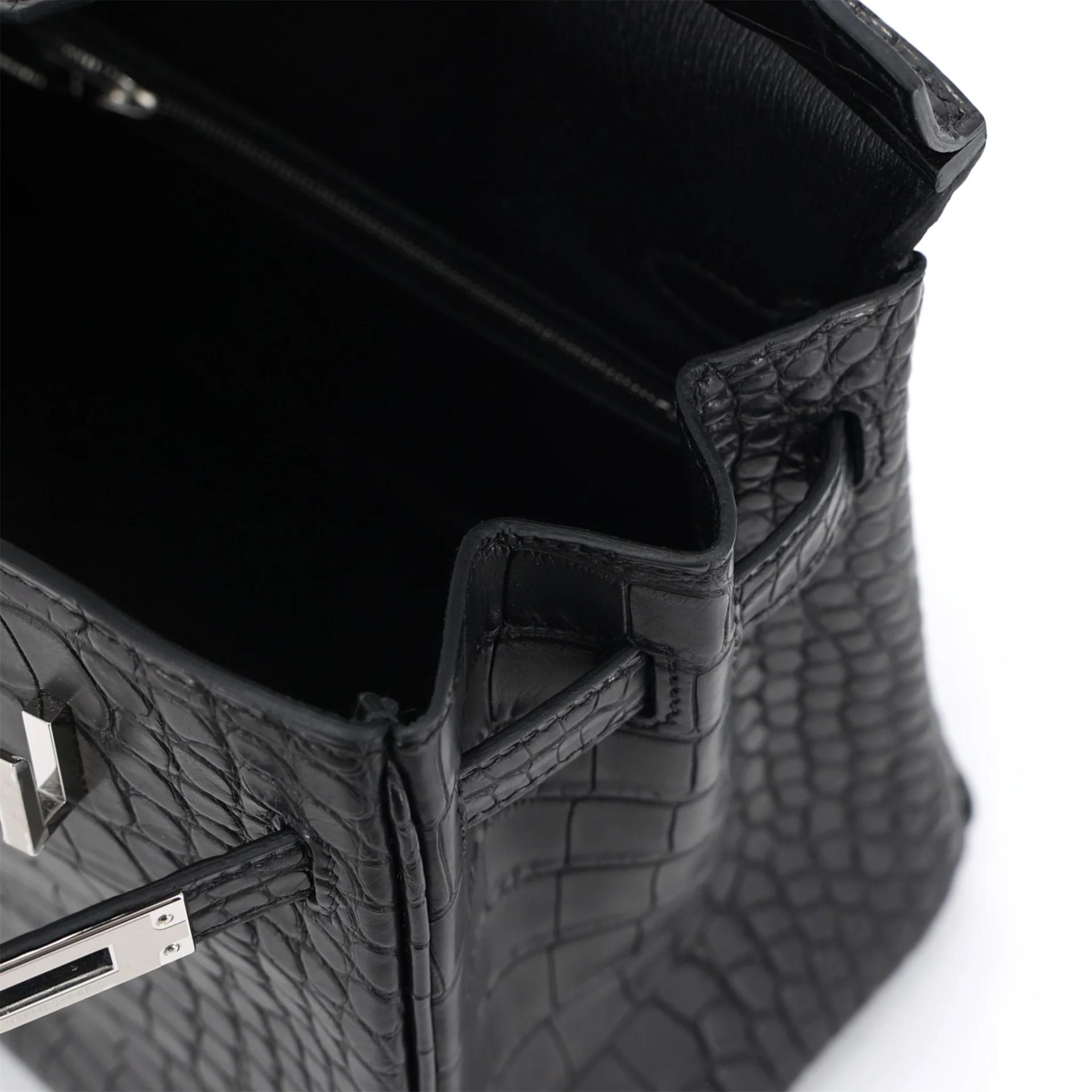 Brand New ( Rank N ) HERMÈS Birkin 25 Noir (89) Matte Alligator Palladium hardware G (2026) - 13