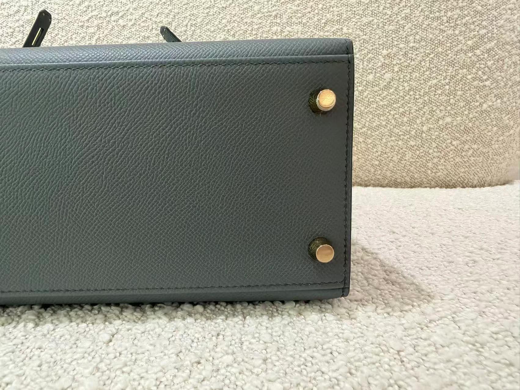 Brand New ( Rank N ) HERMÈS Kelly 28 Sellier Vert Amande (63) Epsom Gold hardware G (2026) - 19
