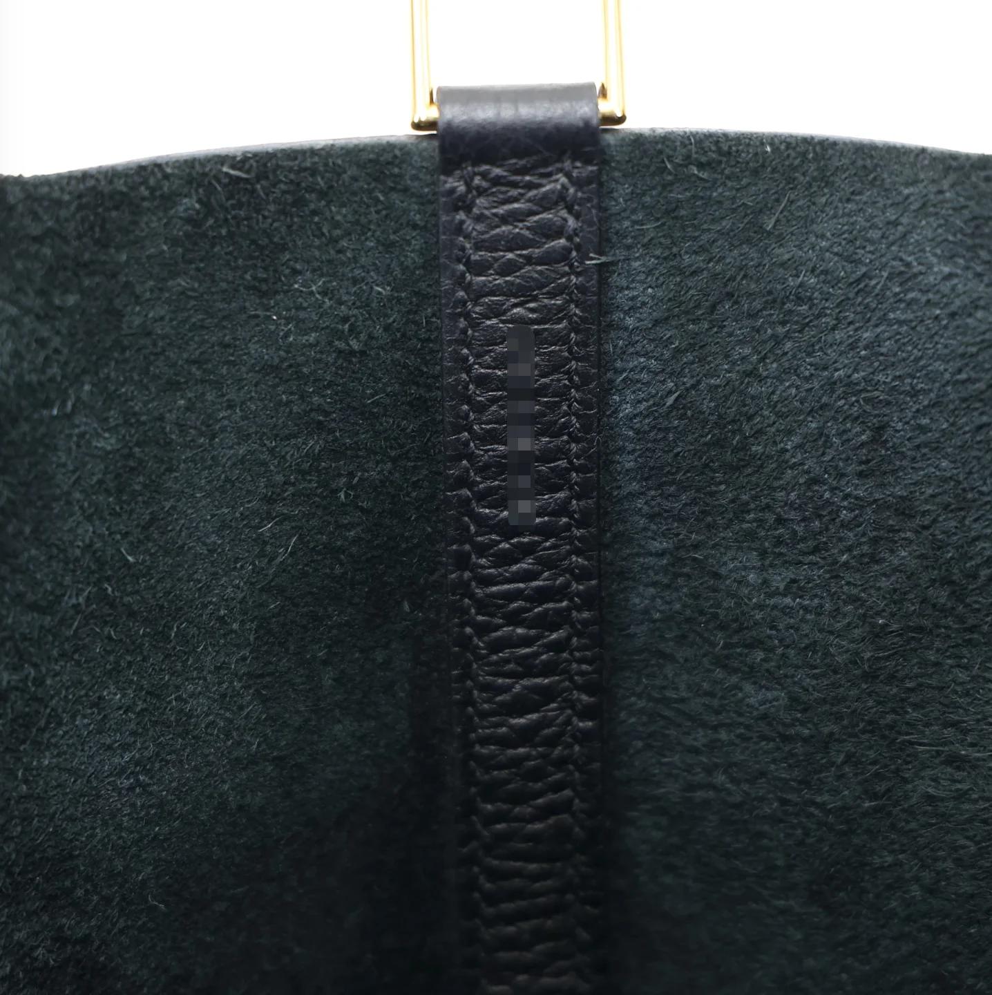 Excellent ( Rank SA ) HERMÈS Picotin Lock PM Touch Noir (89) Matte Alligator Clemence Gold hardware Y (2020) - 15