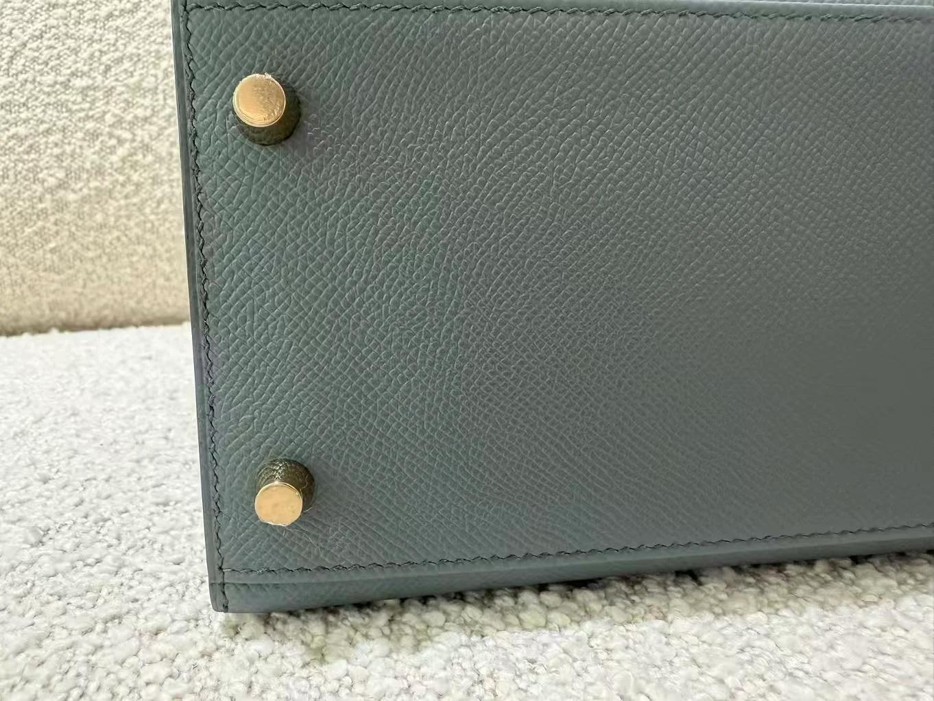 Brand New ( Rank N ) HERMÈS Kelly 28 Sellier Vert Amande (63) Epsom Gold hardware G (2026) - 18