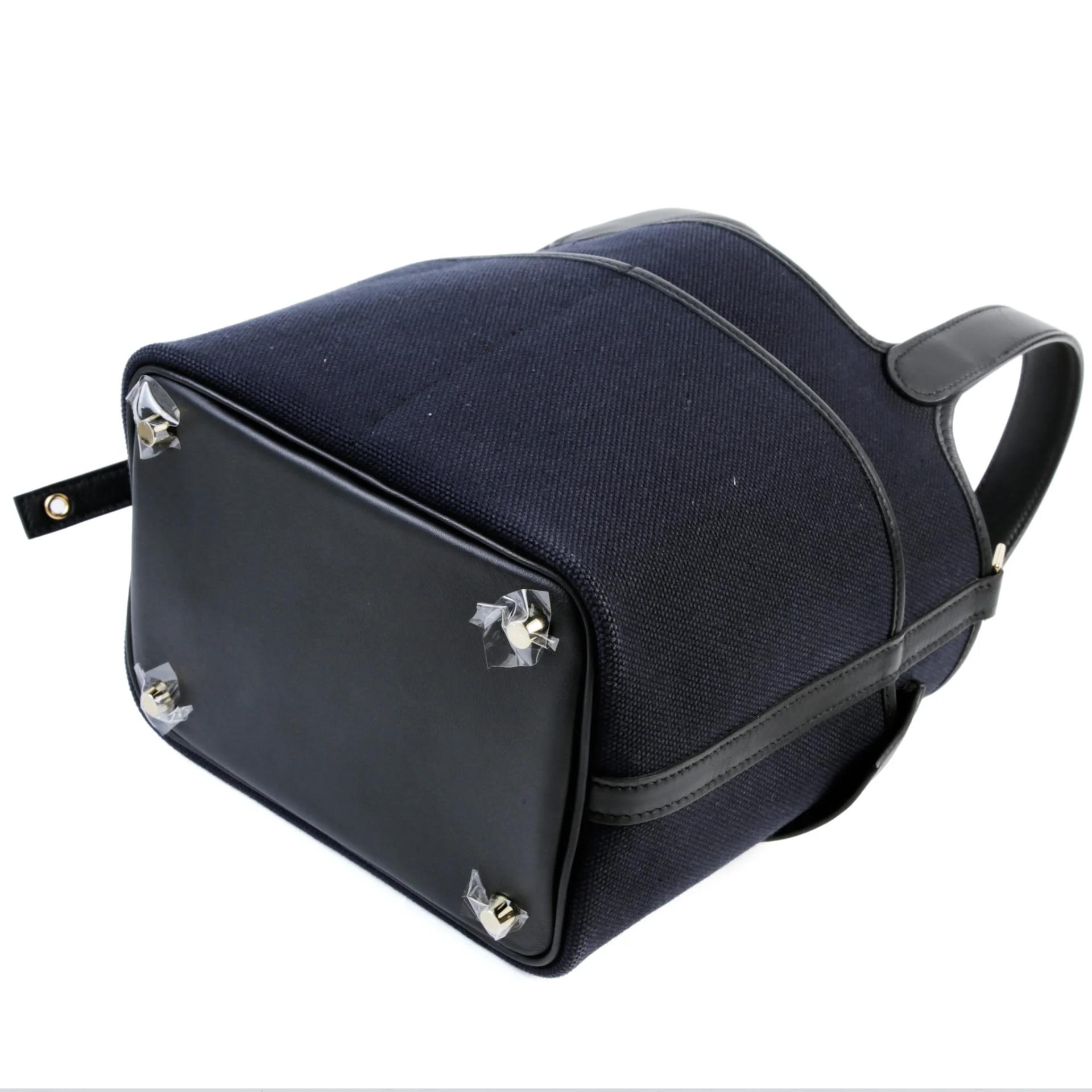 Excellent ( Rank SA ) HERMÈS Picotin Lock PM Cargo Noir (89) Blue Marine (78) Swift Toile H canvas Gold hardware B (2023) - 9