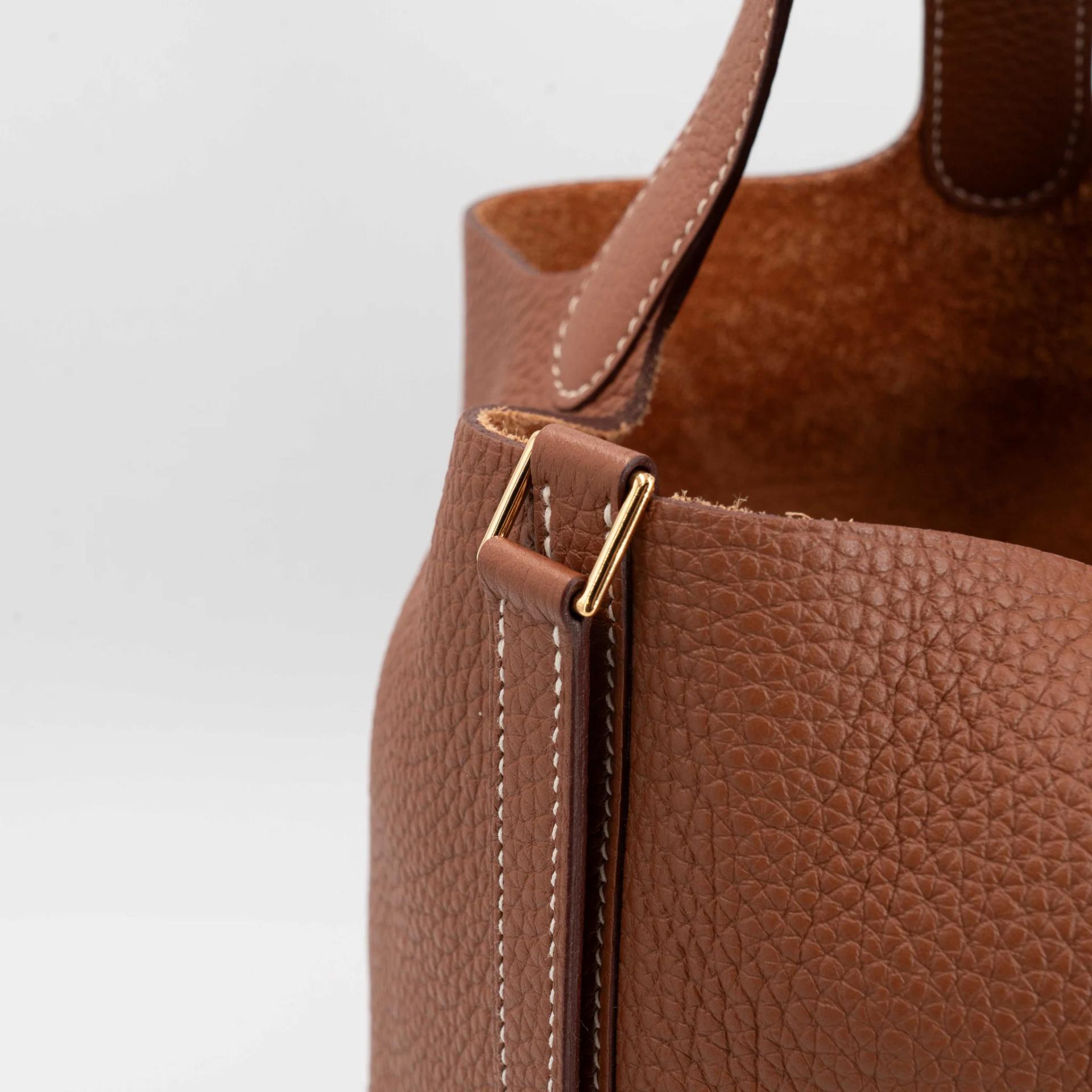 Excellent ( Rank SA ) HERMÈS Picotin Lock MM Gold (37) Clemence Gold hardware U (2022) - 9
