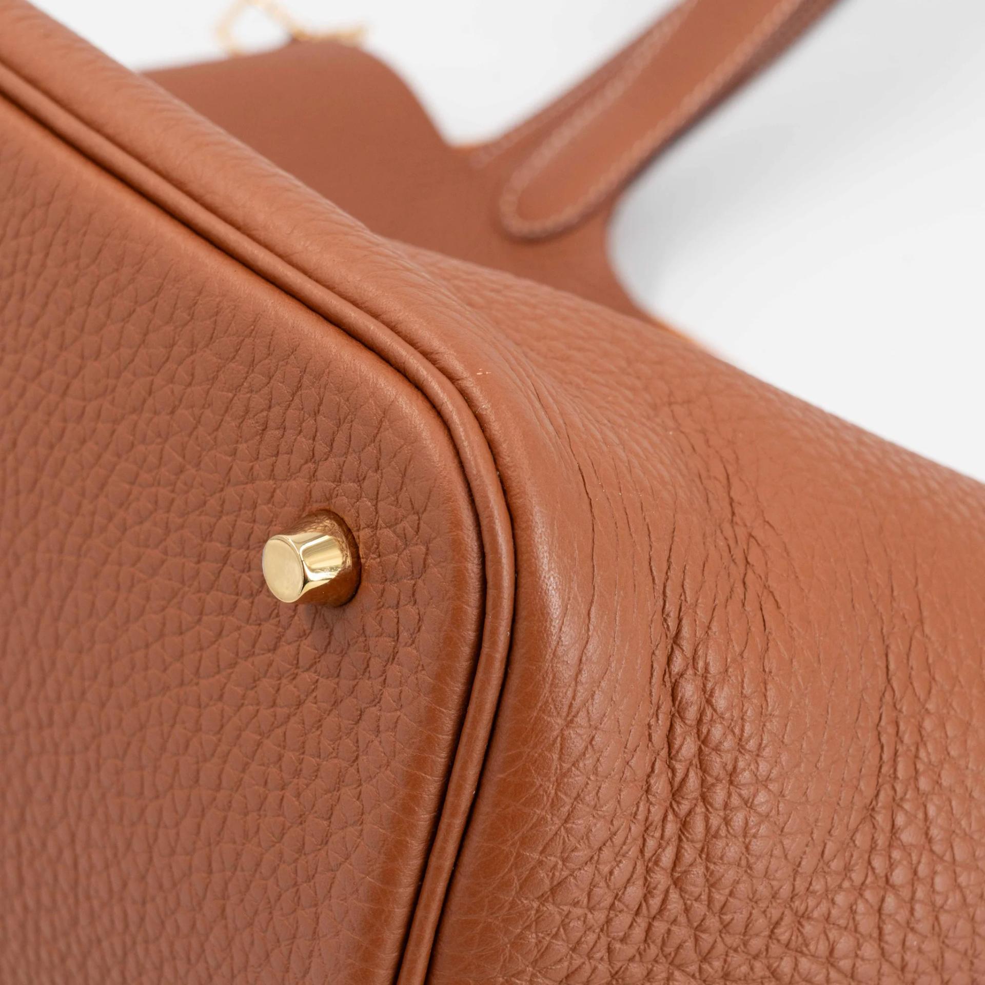 Excellent ( Rank SA ) HERMÈS Picotin Lock MM Gold (37) Clemence Gold hardware U (2022) - 18